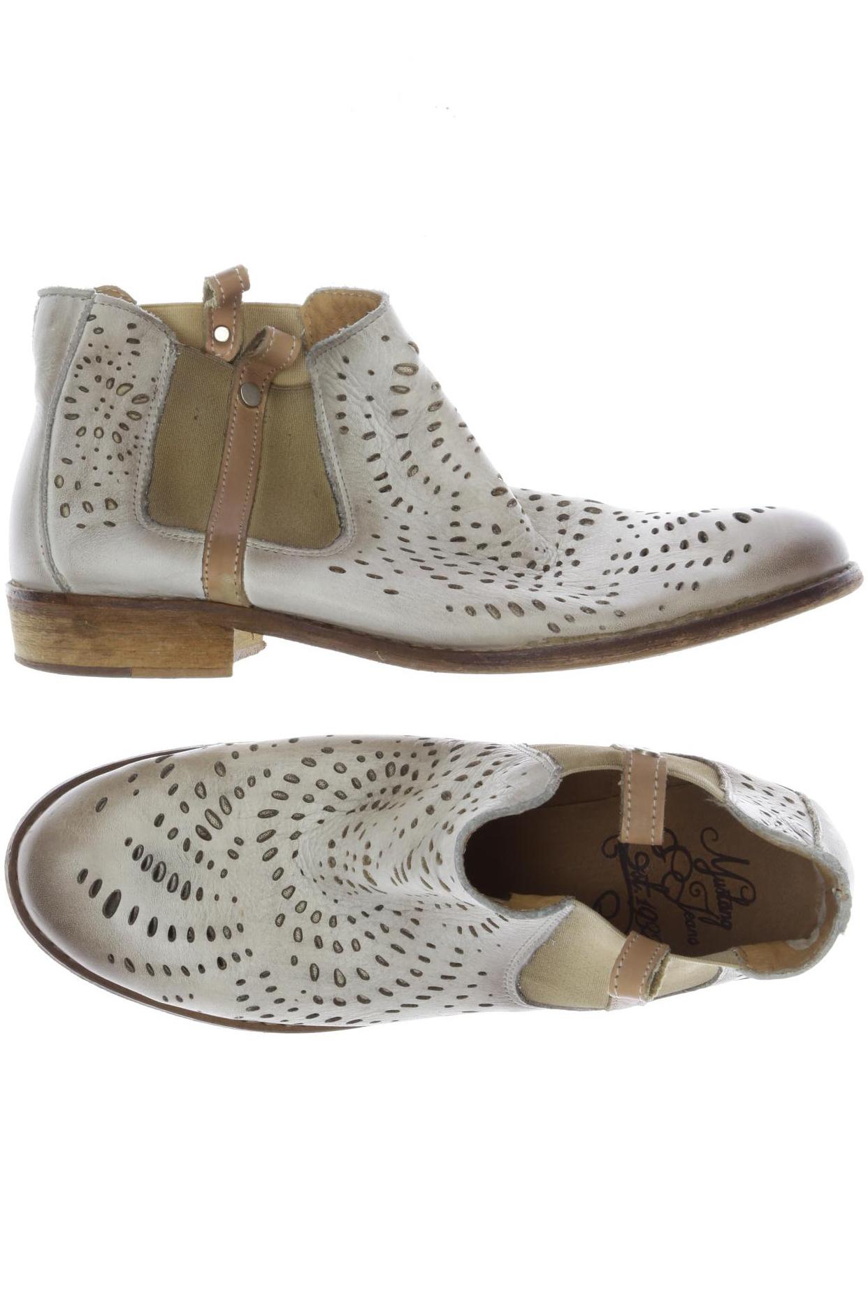 

Mustang Damen Stiefelette, beige, Gr. 39