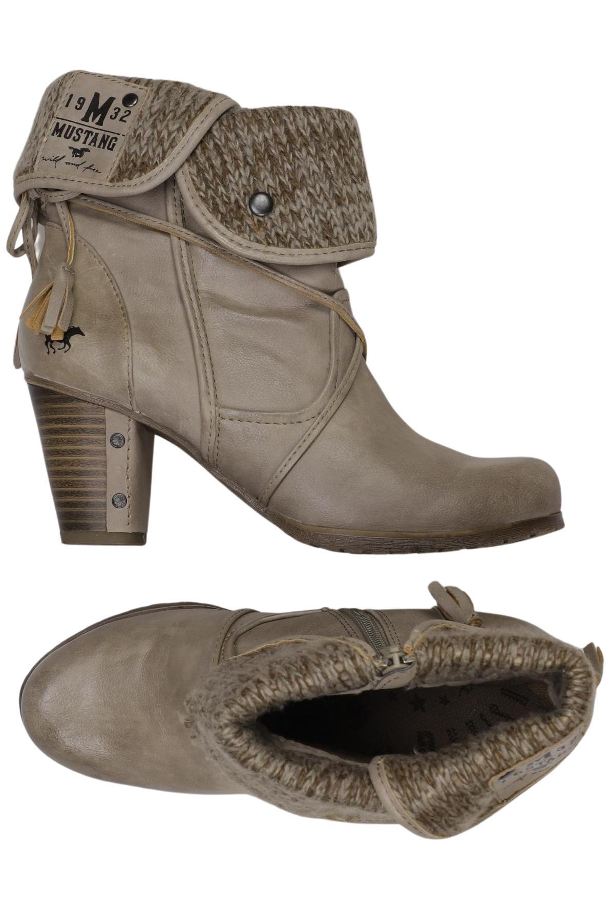 

Mustang Damen Stiefelette, beige, Gr. 36