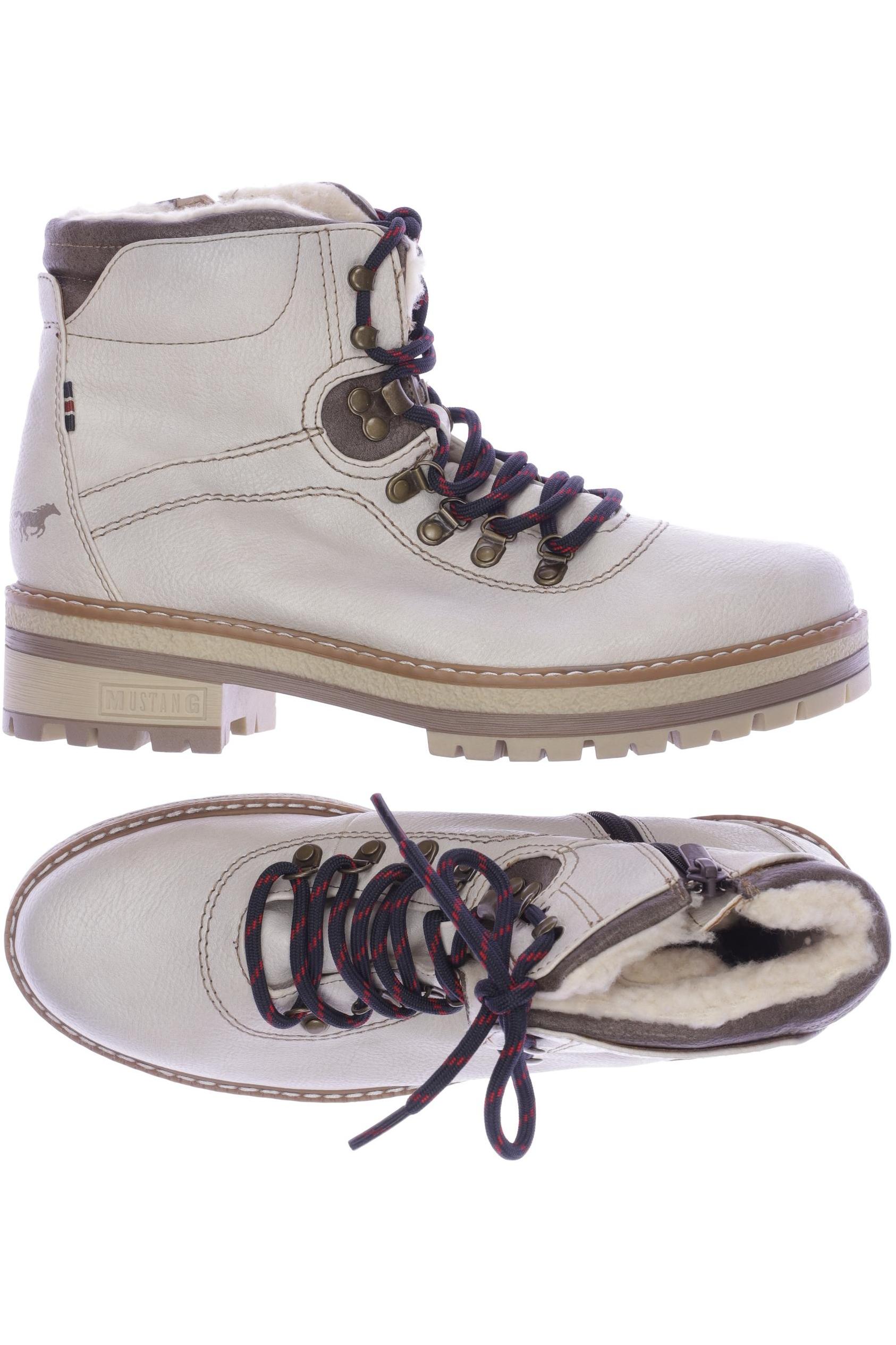 

Mustang Damen Stiefelette, cremeweiß, Gr. 40