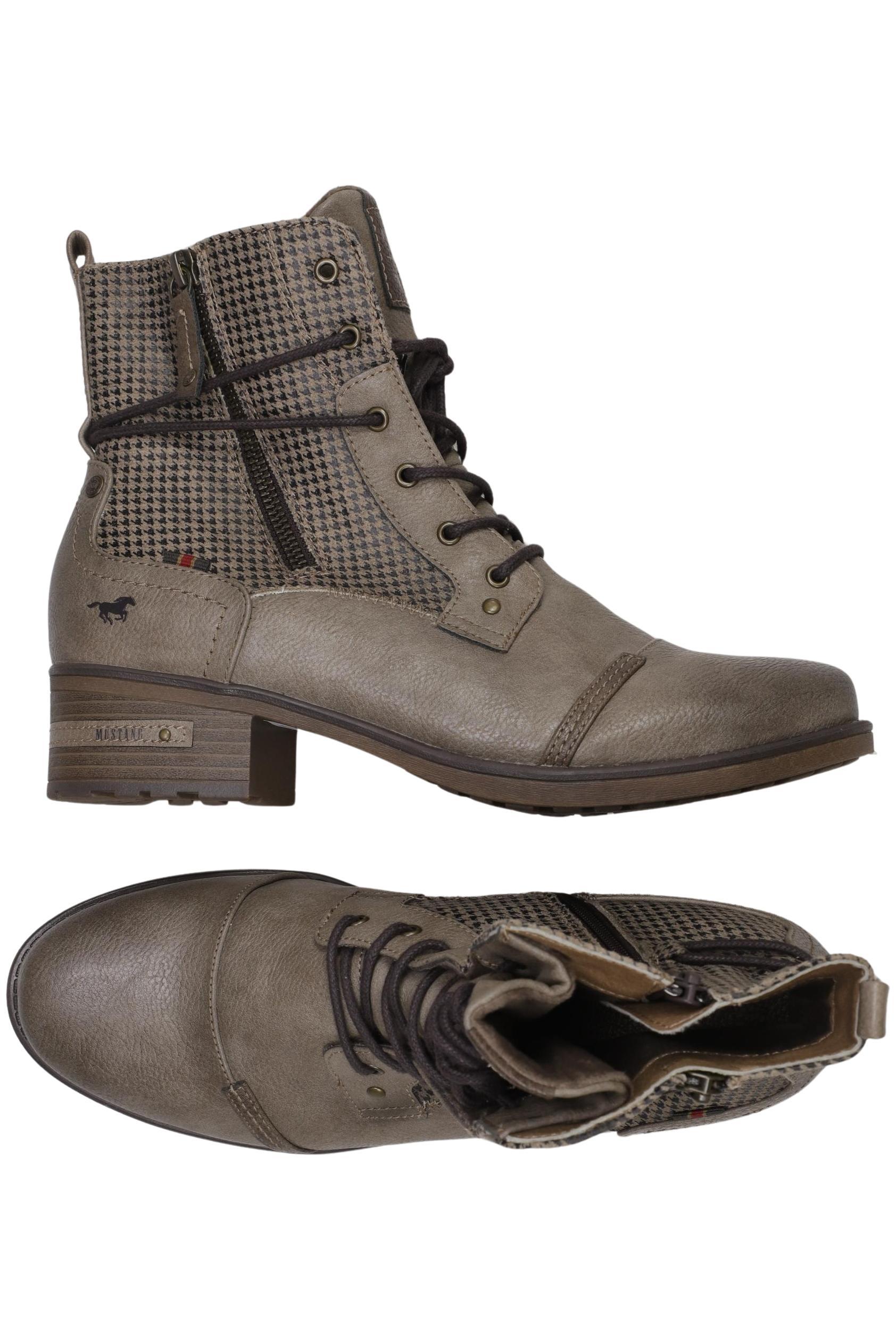 

Mustang Damen Stiefelette, grau, Gr. 40