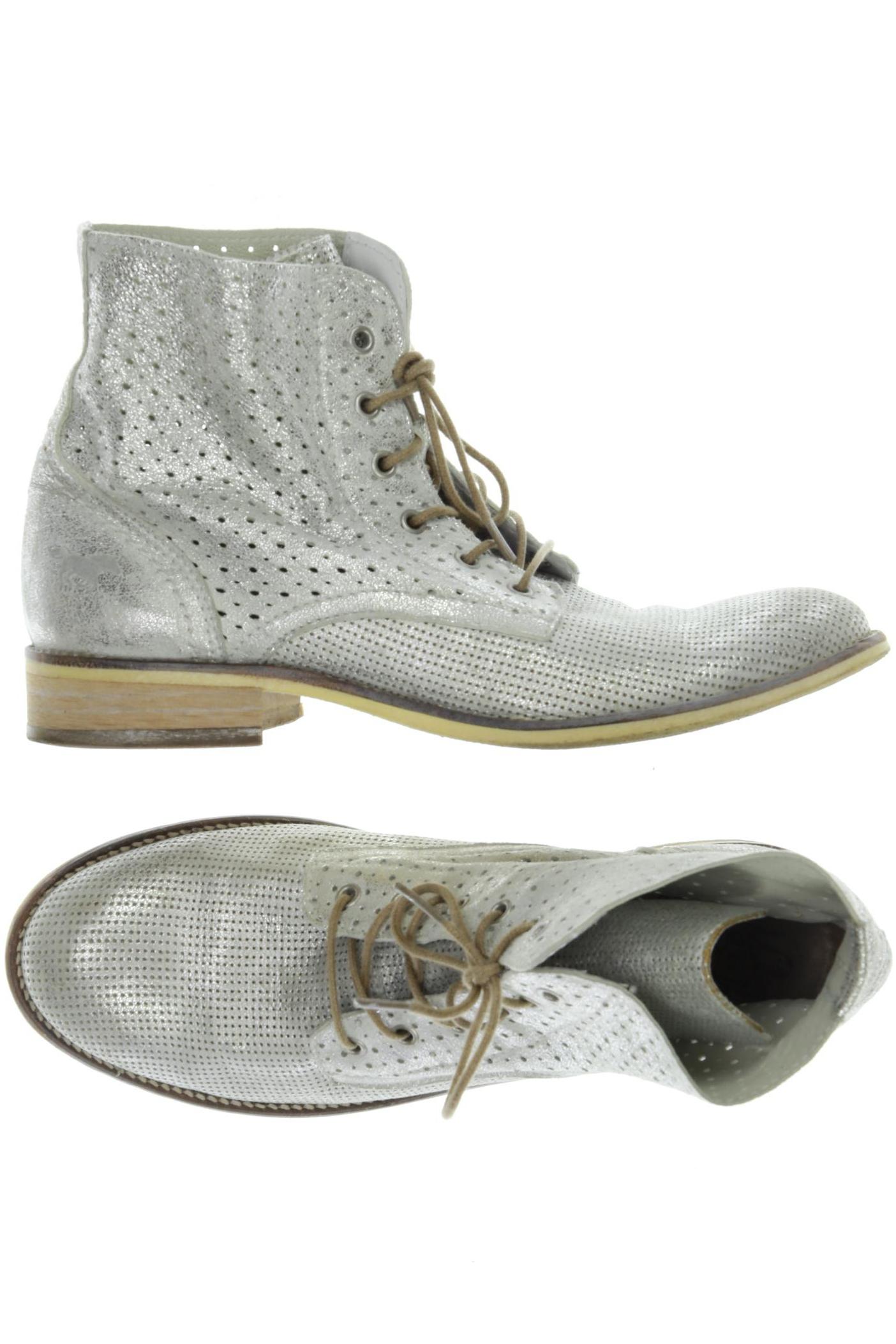 

Mustang Damen Stiefelette, silber, Gr. 39