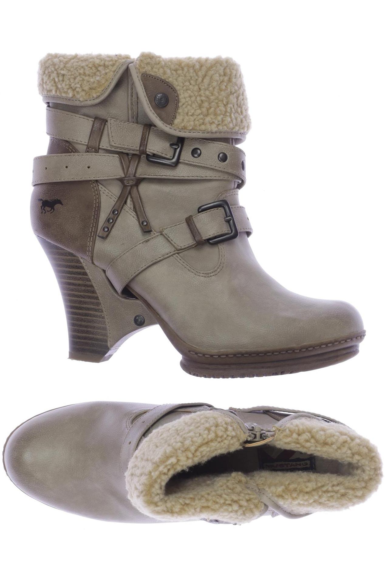 

Mustang Damen Stiefelette, beige, Gr. 40