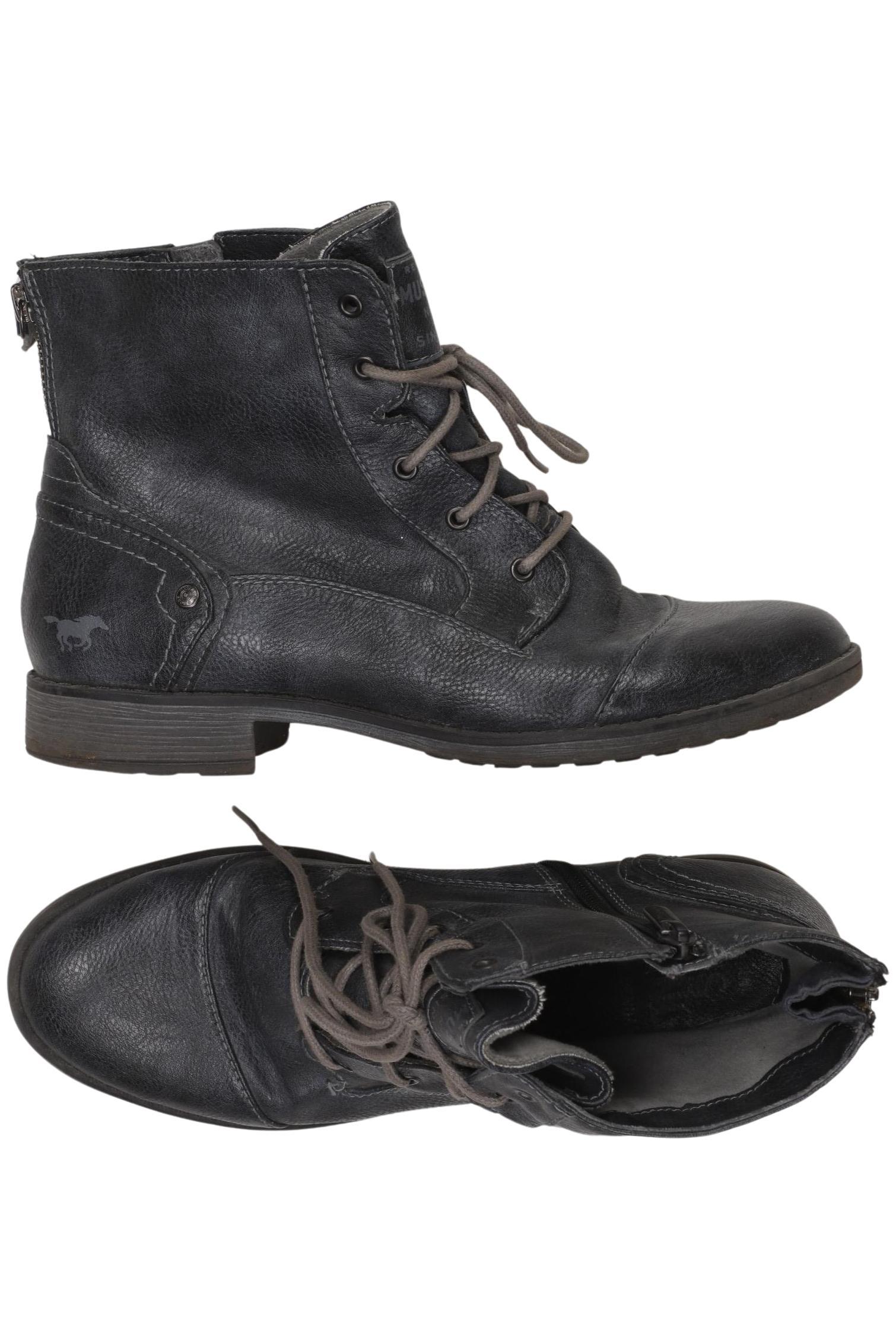 

Mustang Damen Stiefelette, grau, Gr. 39