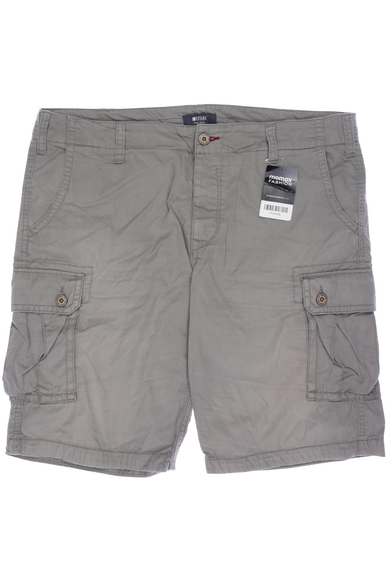 

Mustang Herren Shorts, grün, Gr. 56