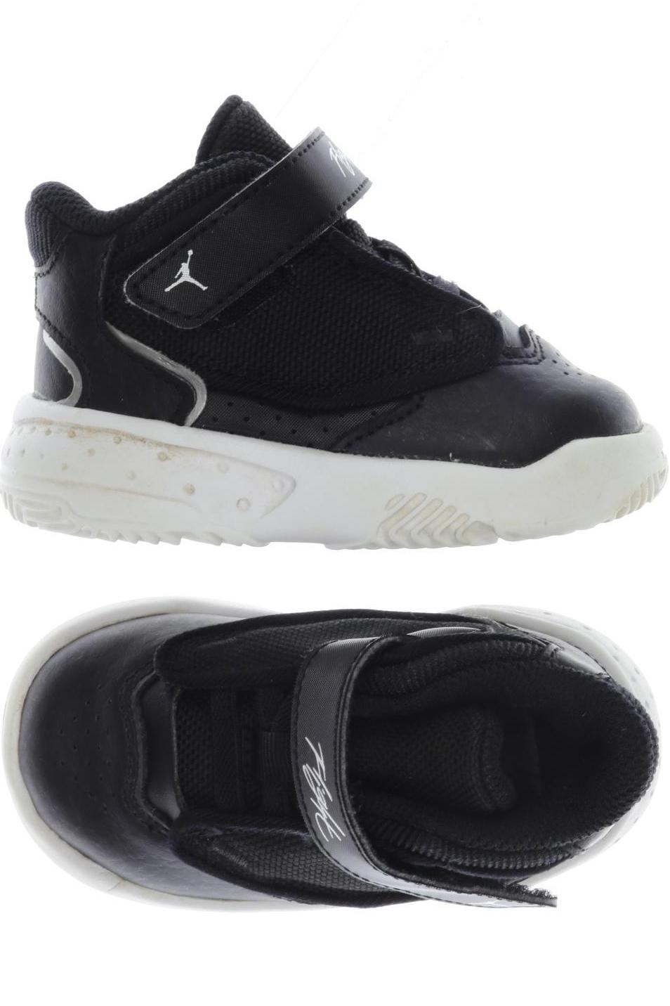 

Nike Air Jordan Herren Kinderschuhe, schwarz, Gr. 20