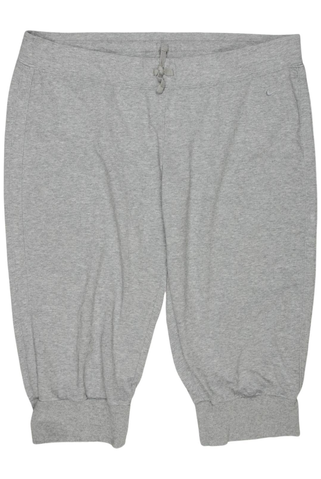 

Nike Damen Shorts, grau, Gr. 44