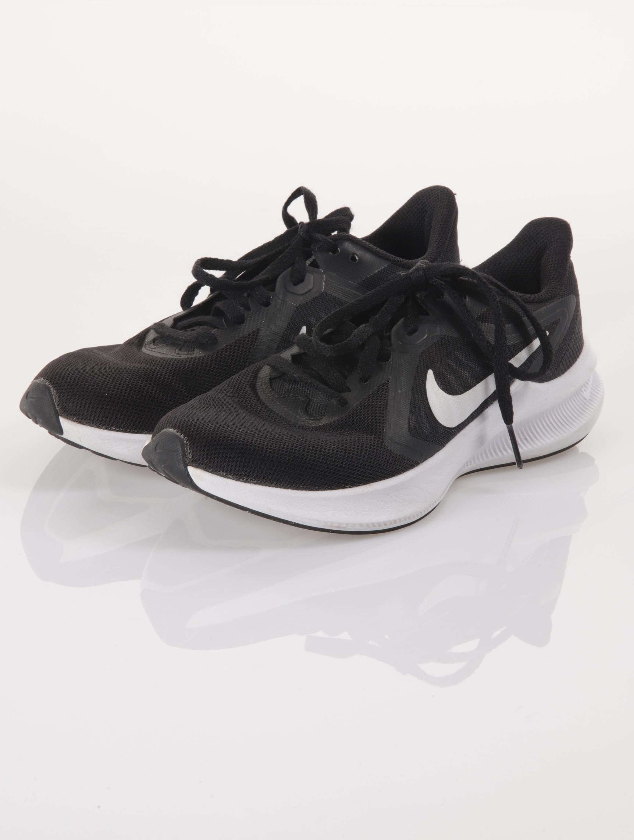 

Nike Damen Sneakers, schwarz