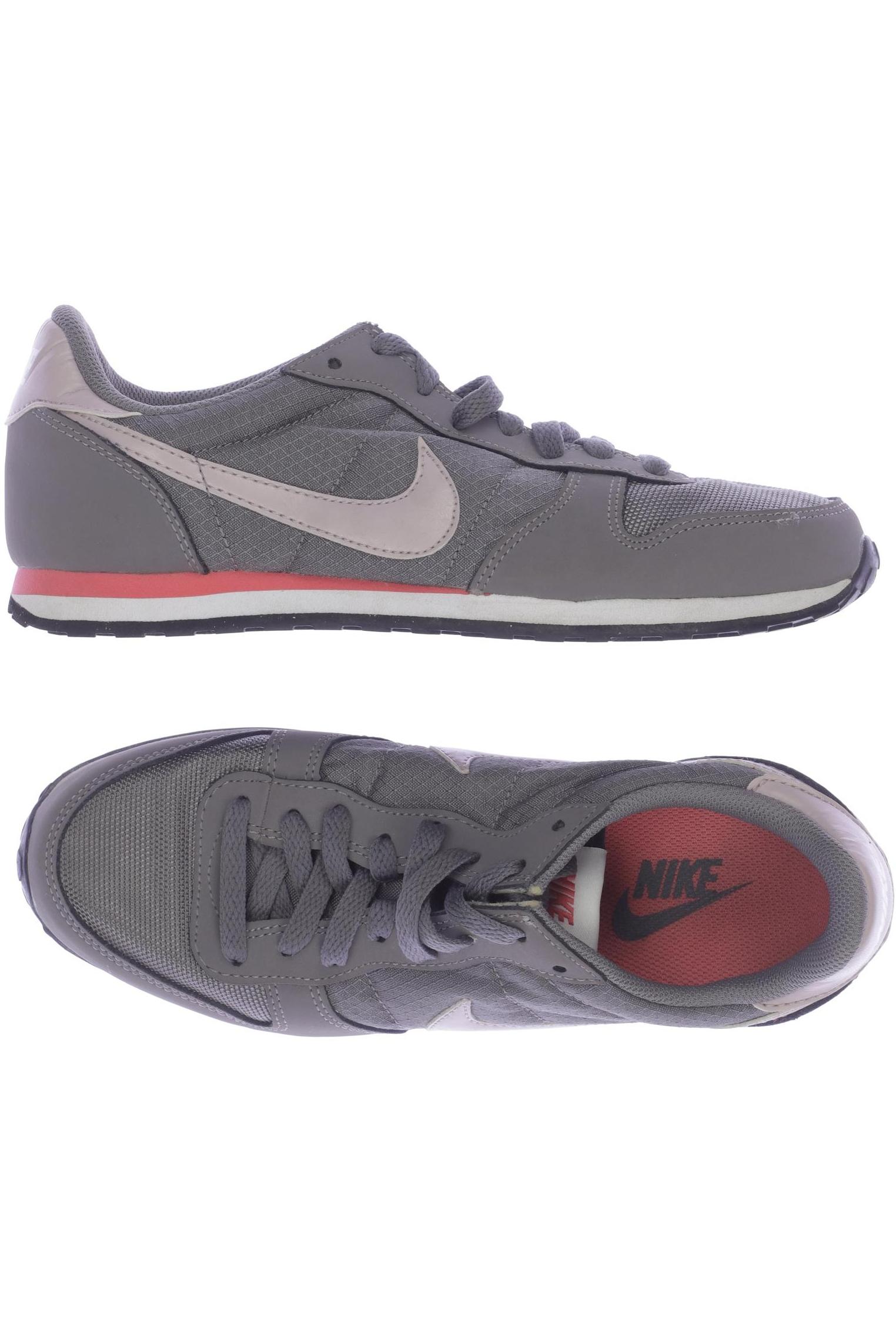 

Nike Damen Sneakers, grau, Gr. 38.5