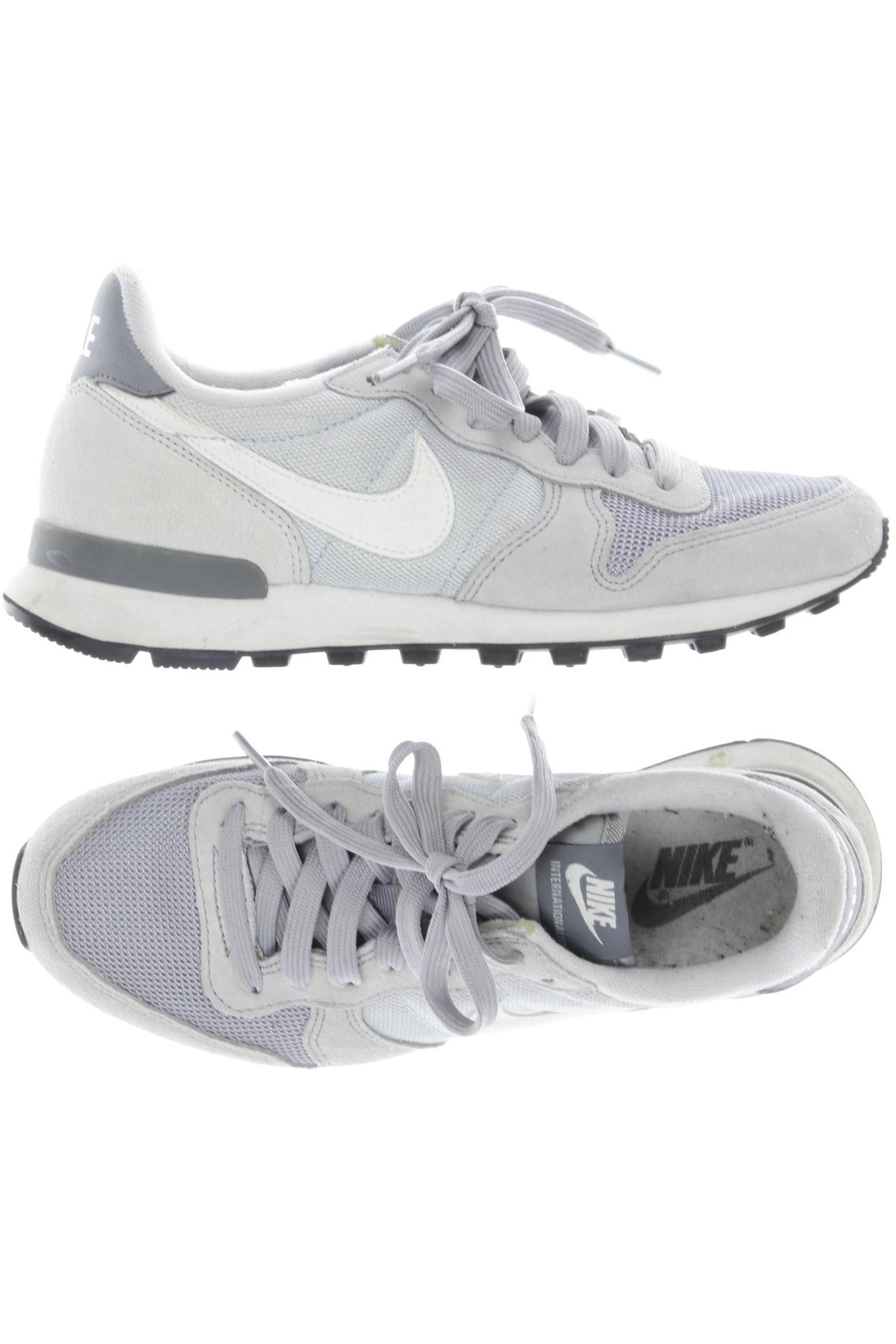 

Nike Damen Sneakers, grau, Gr. 36.5