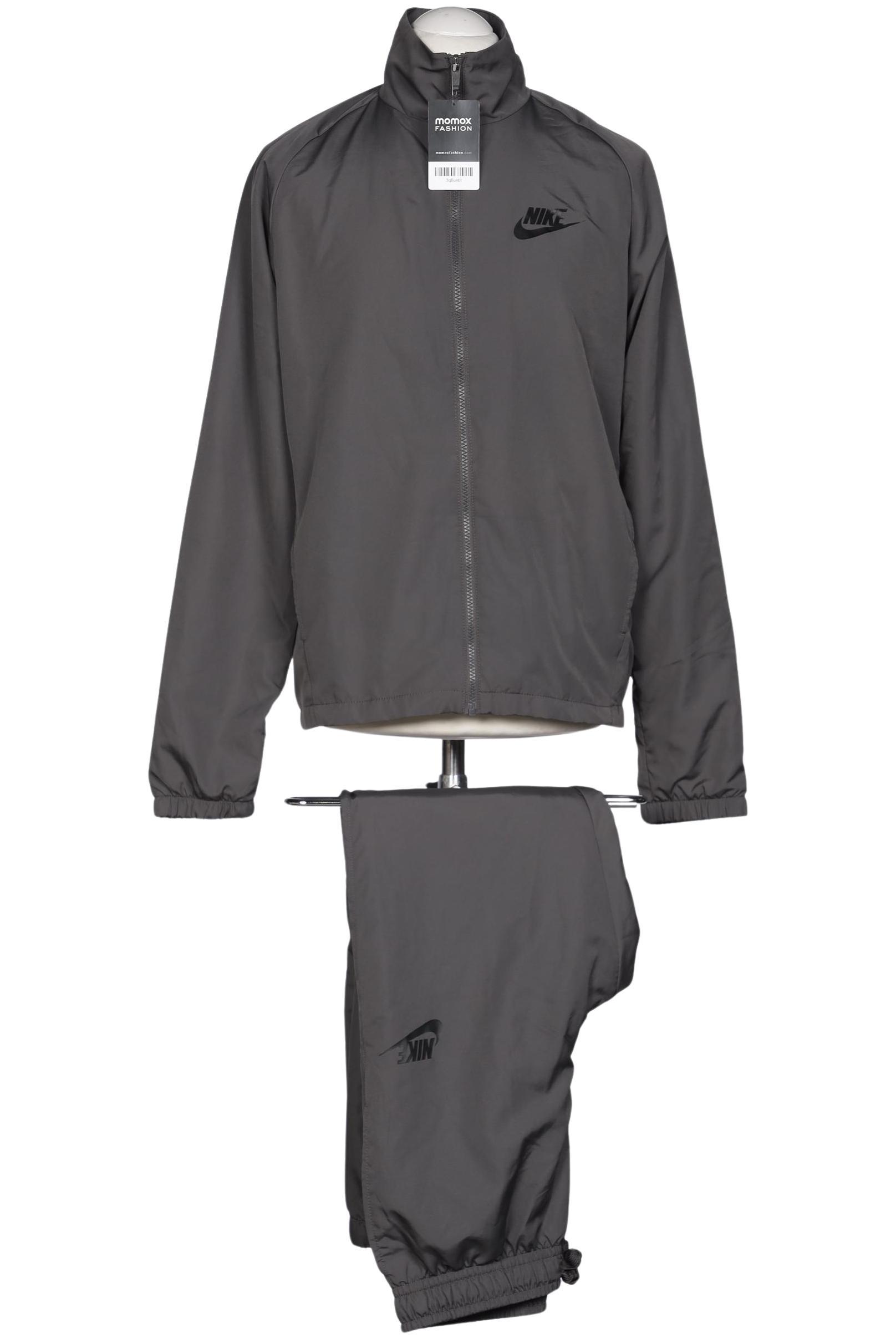 

Nike Herren Anzug, grau, Gr. 48