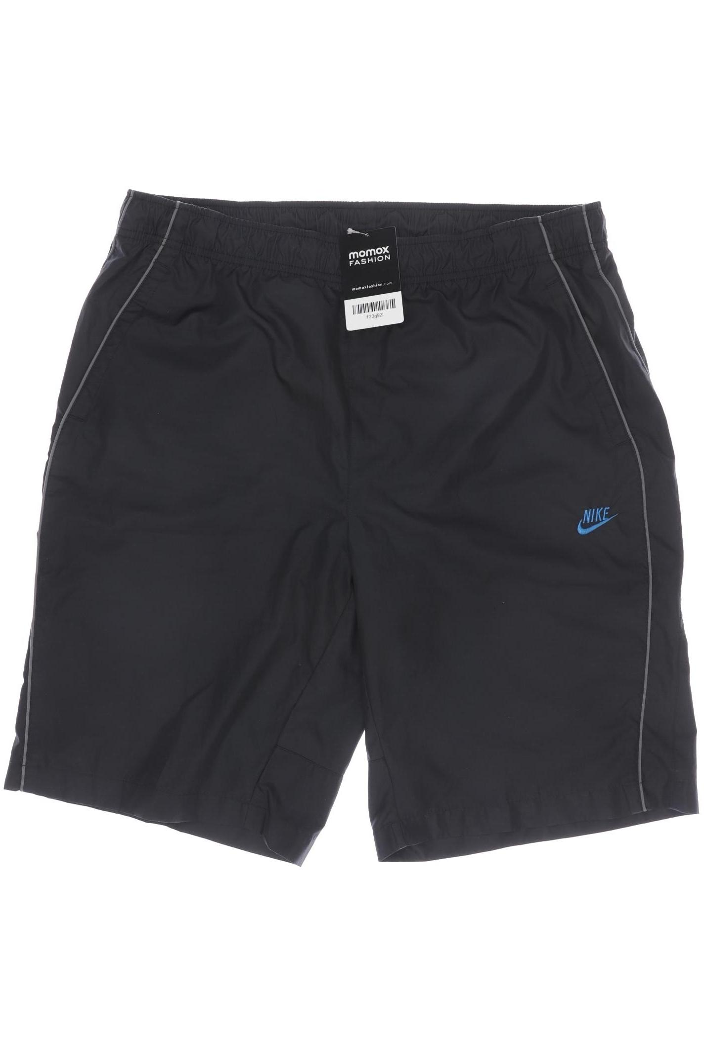 

Nike Herren Shorts, schwarz, Gr. 48