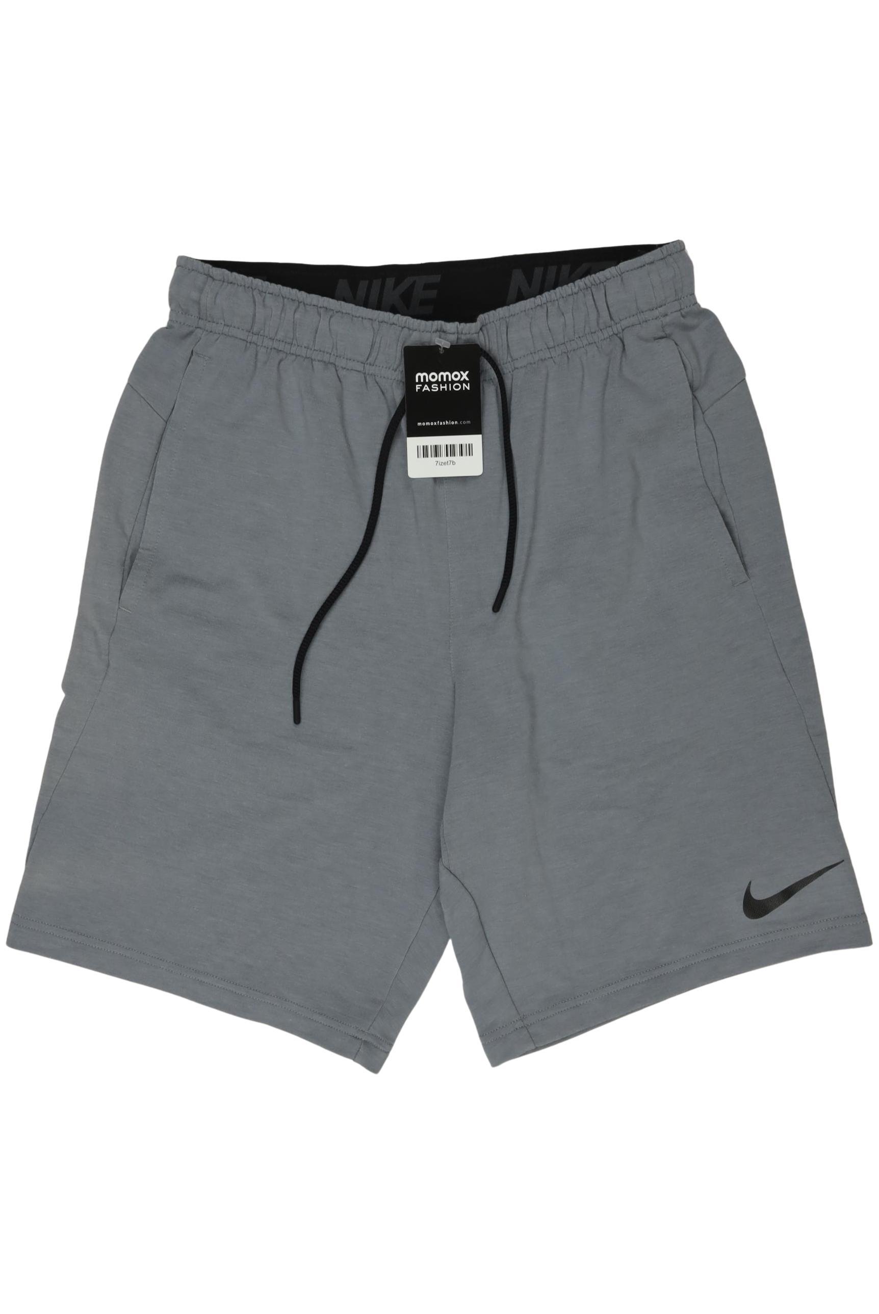 

Nike Herren Shorts, grau, Gr. 46