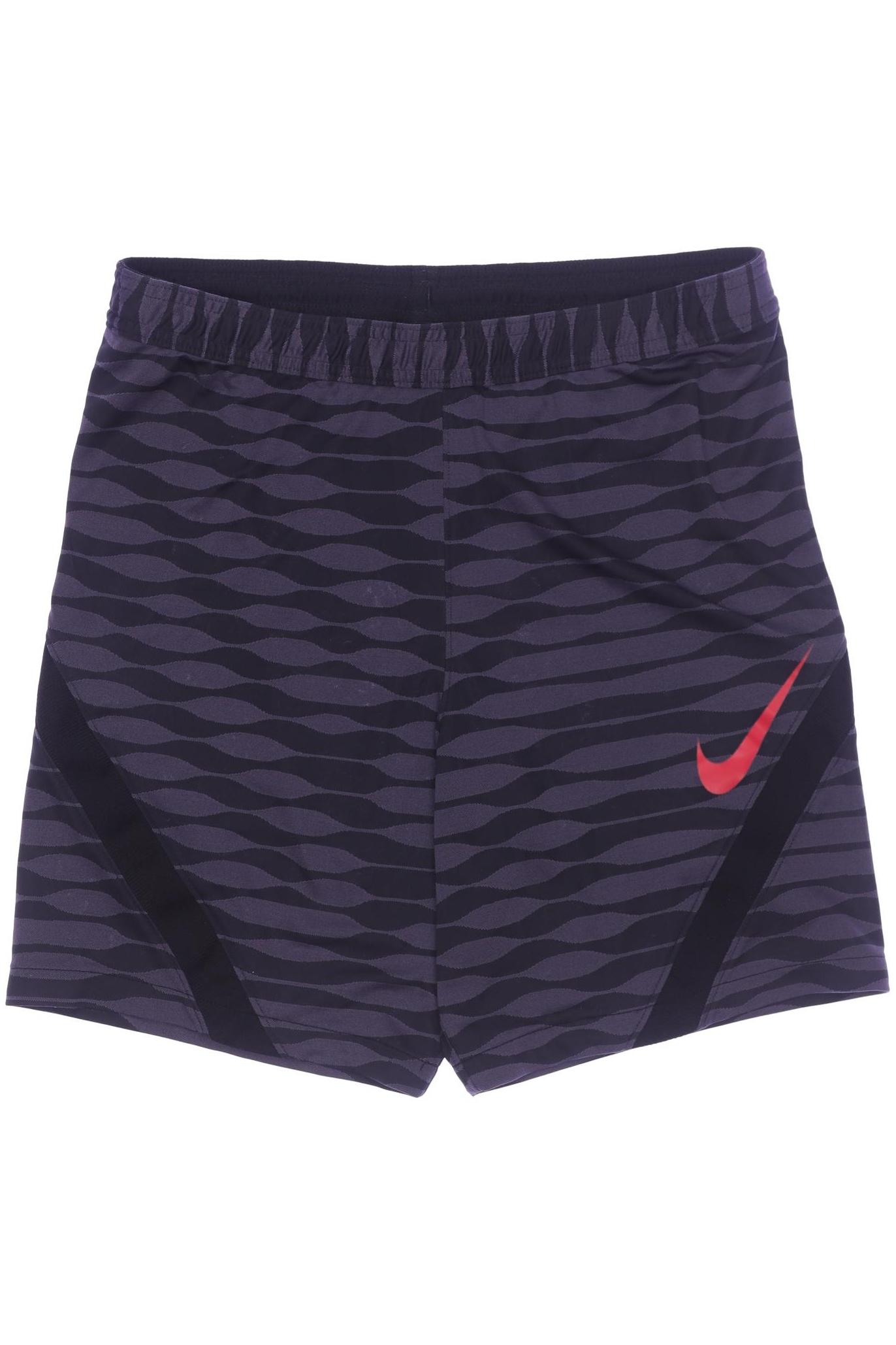 

Nike Herren Shorts, schwarz, Gr. 48