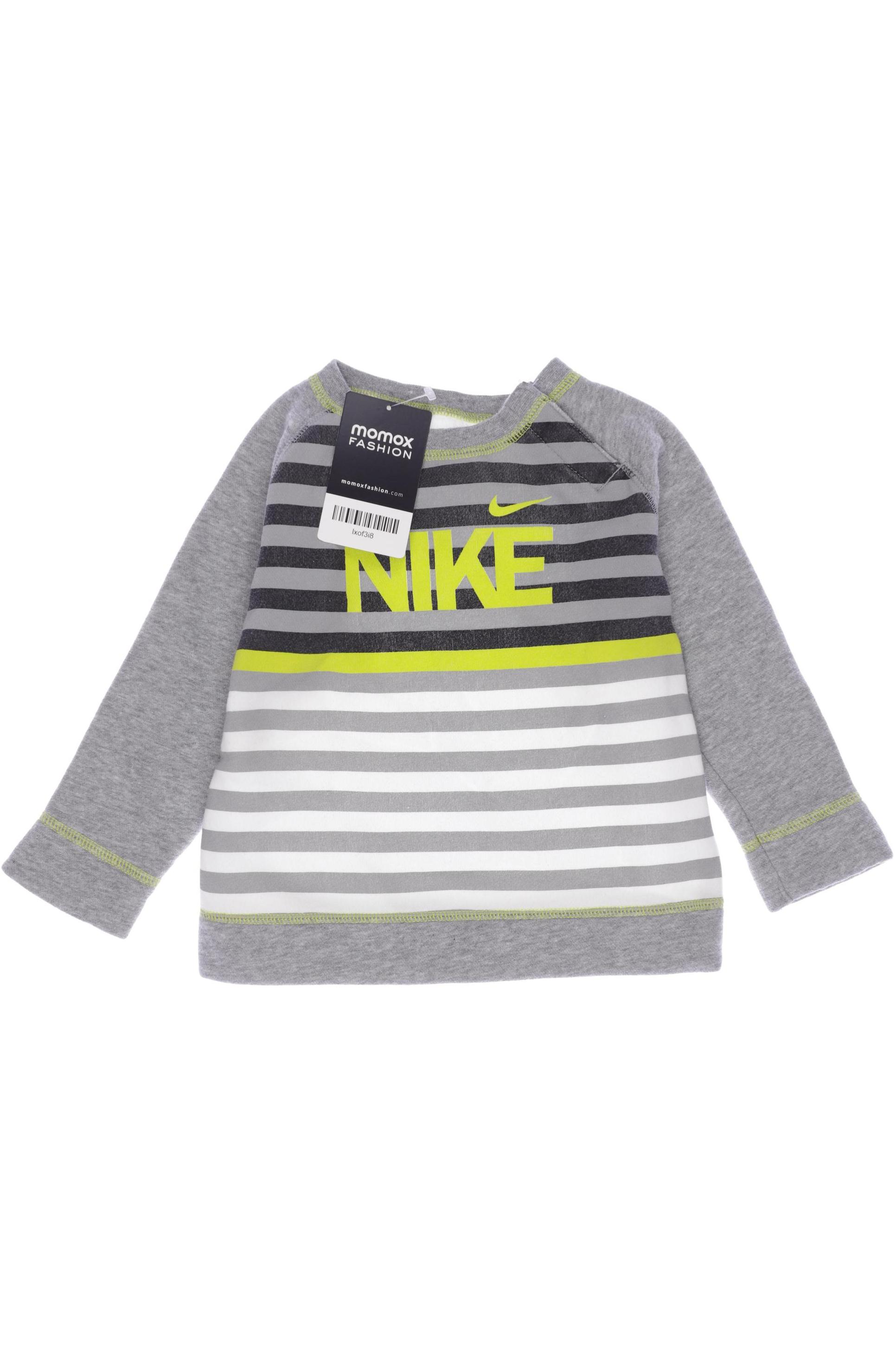 

Nike Jungen Hoodies & Sweater, grau