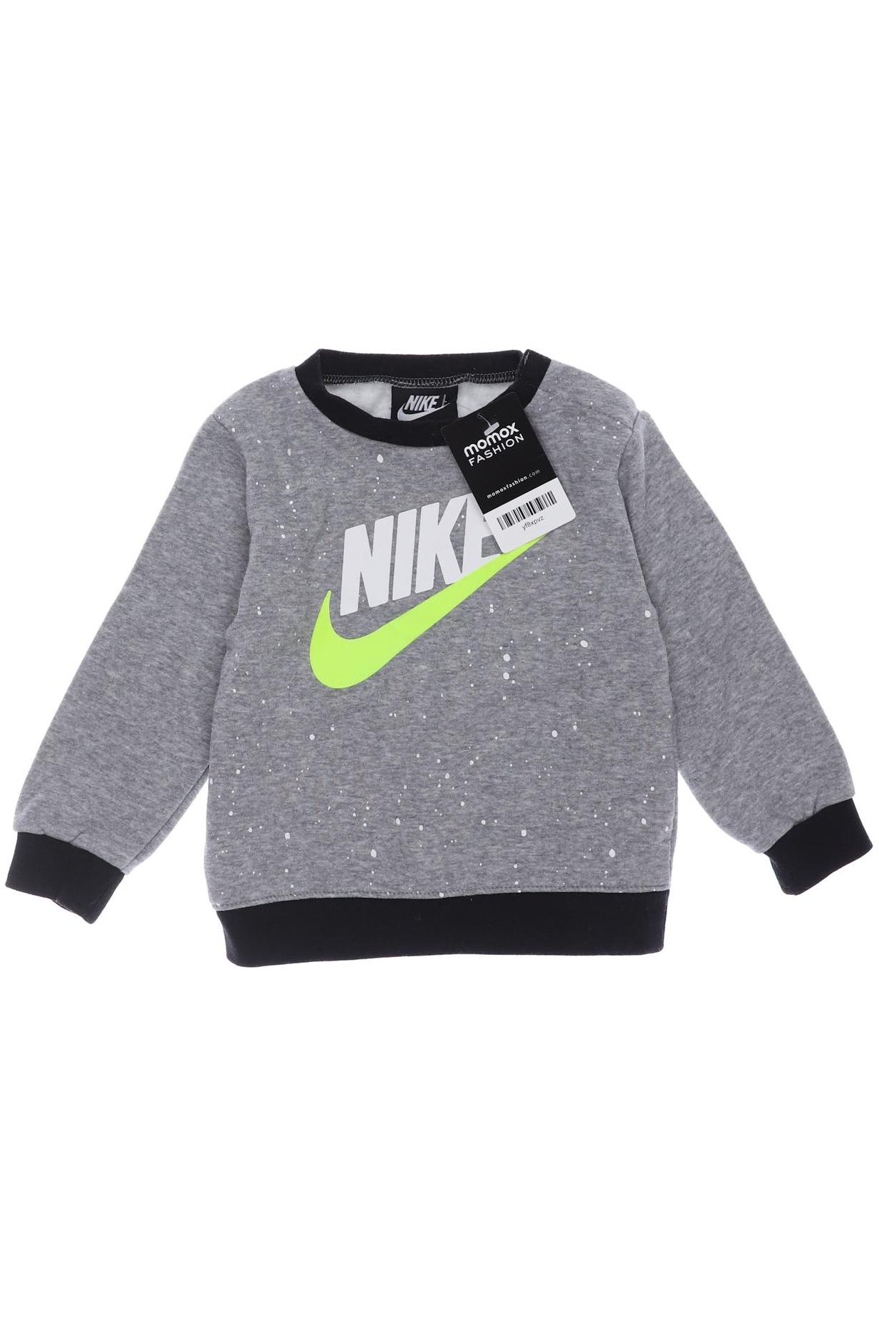 

Nike Jungen Hoodies & Sweater, grau