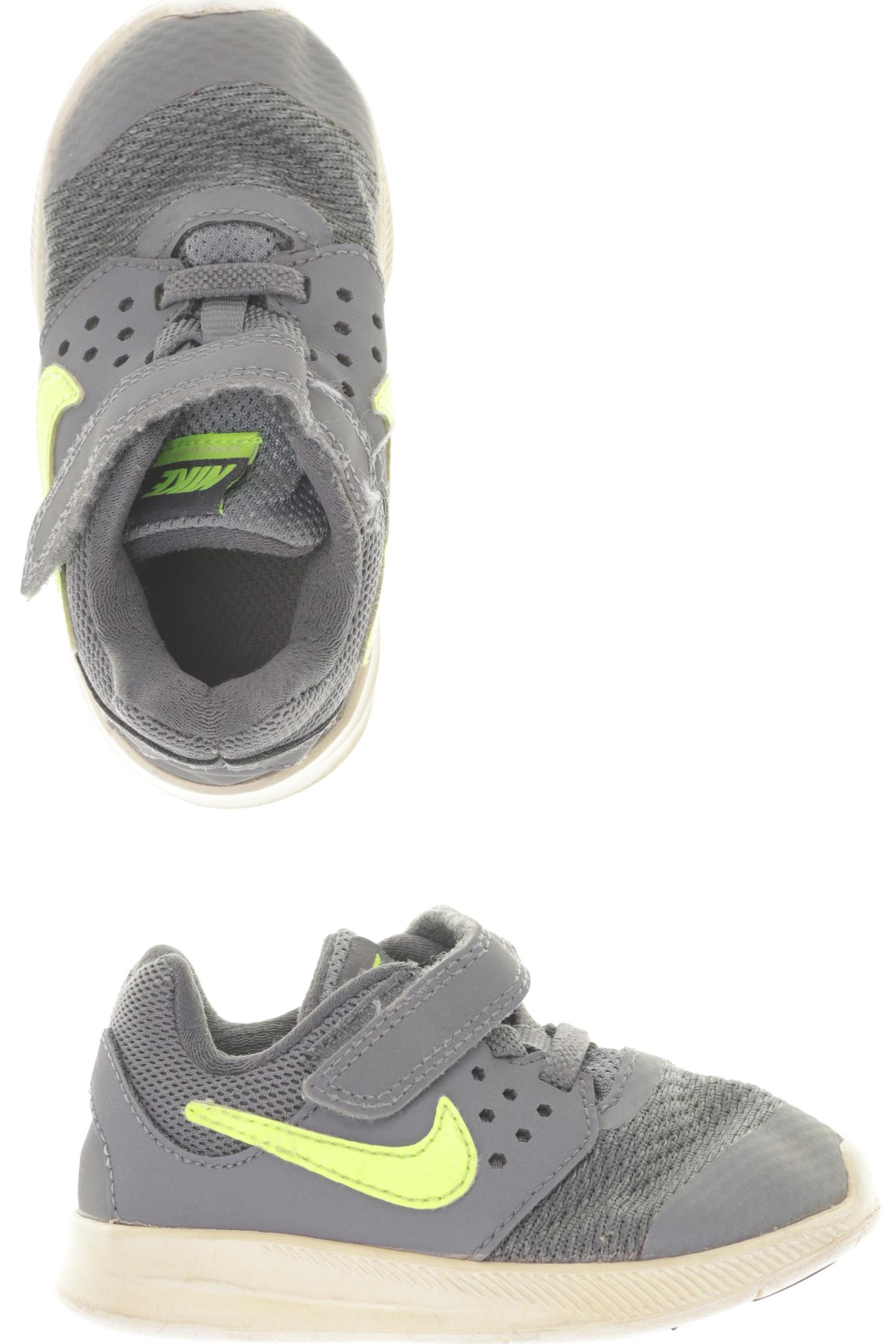 

Nike Jungen Kinderschuhe, grau, Gr. 22