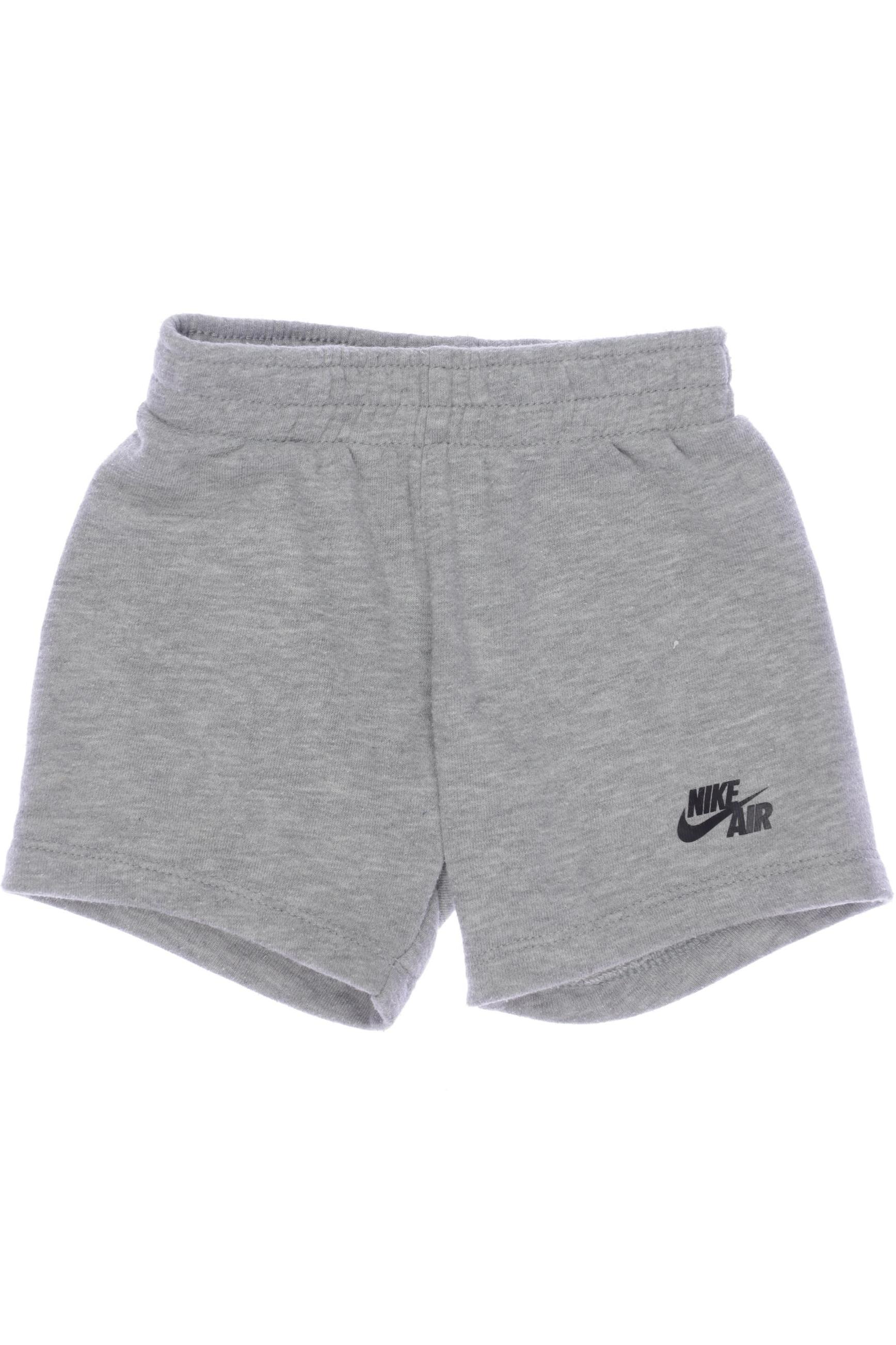 

Nike Herren Shorts, grau, Gr. 80