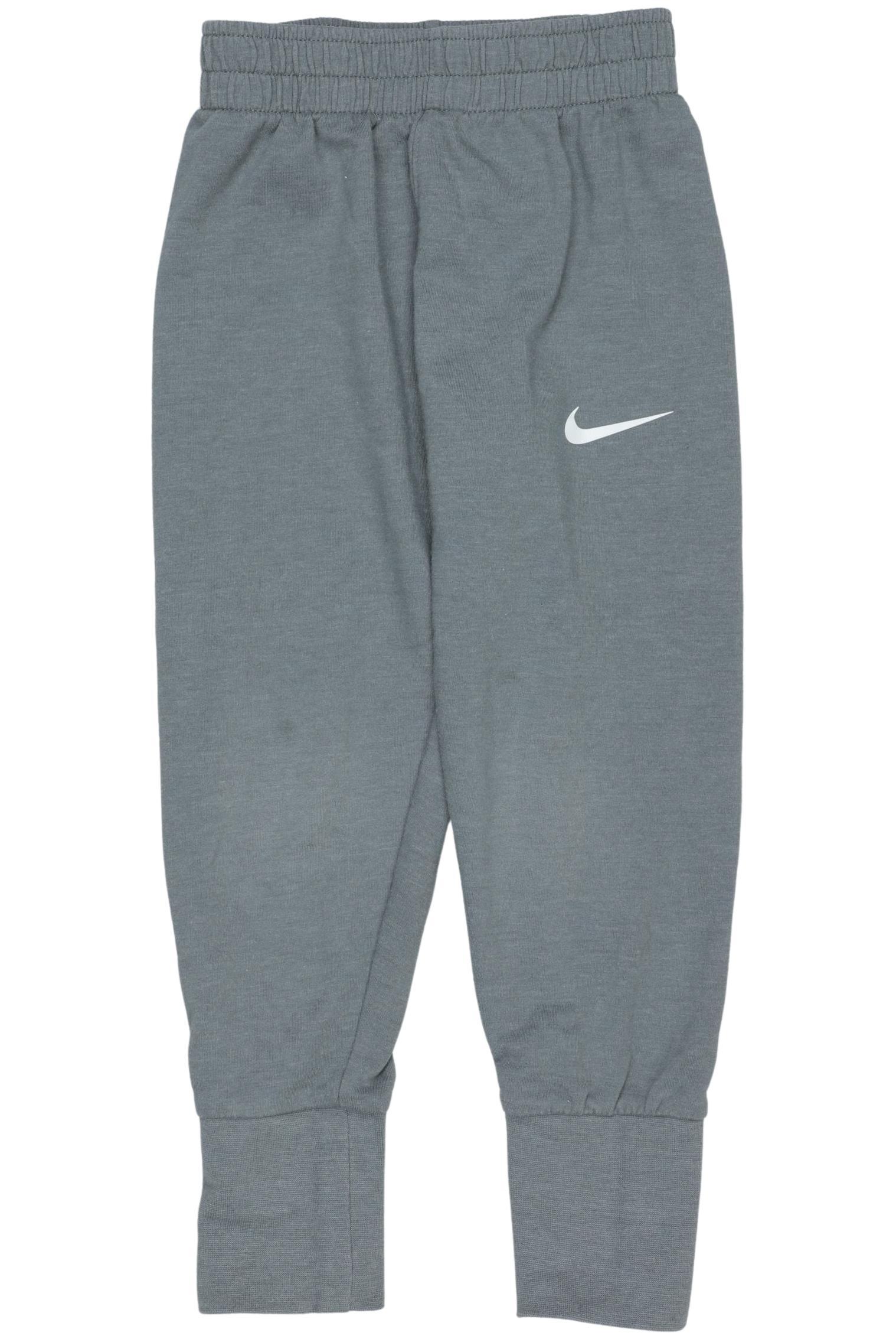 

Nike Jungen Stoffhose, grau, Gr. 104