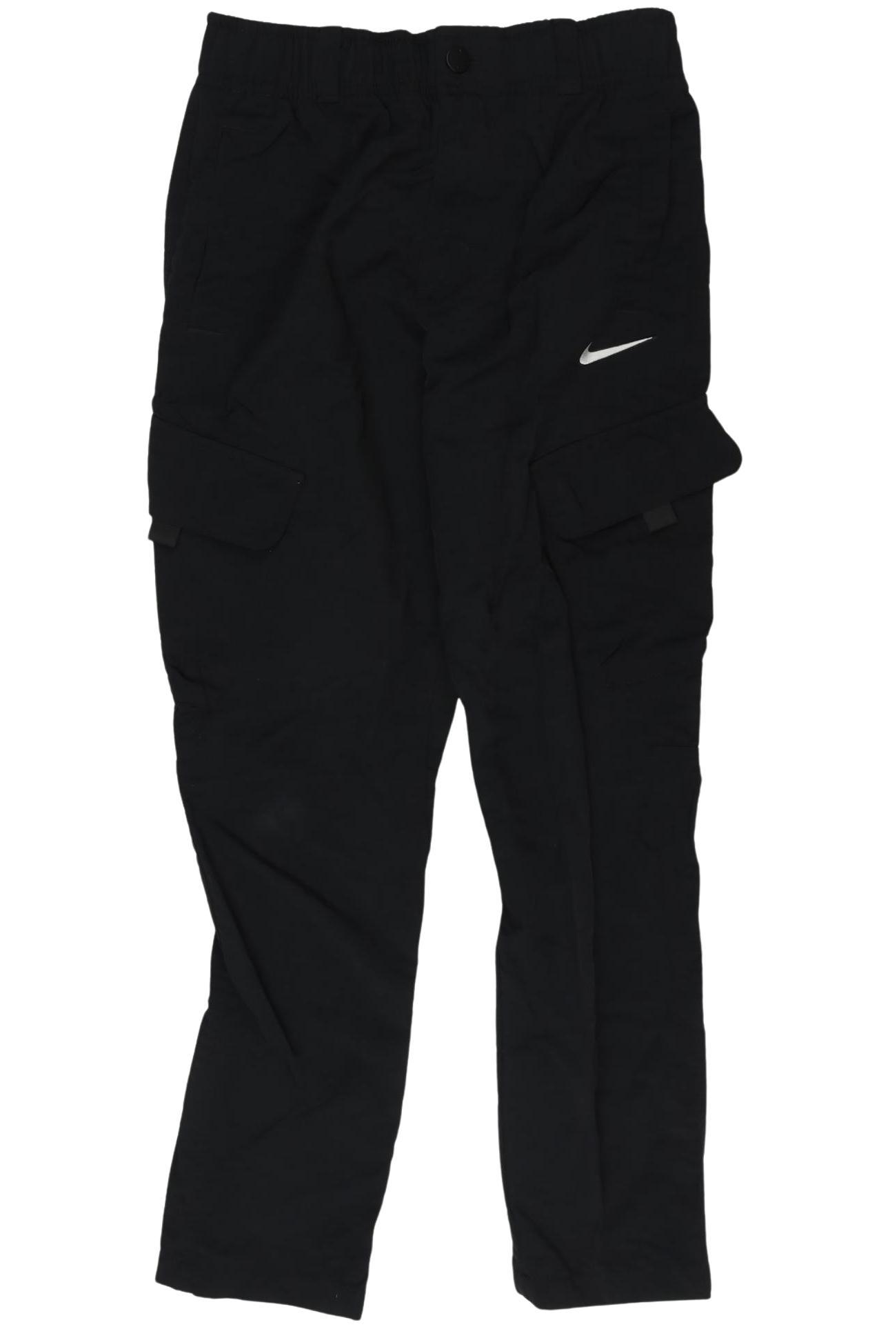 

Nike Jungen Stoffhose, schwarz, Gr. 134