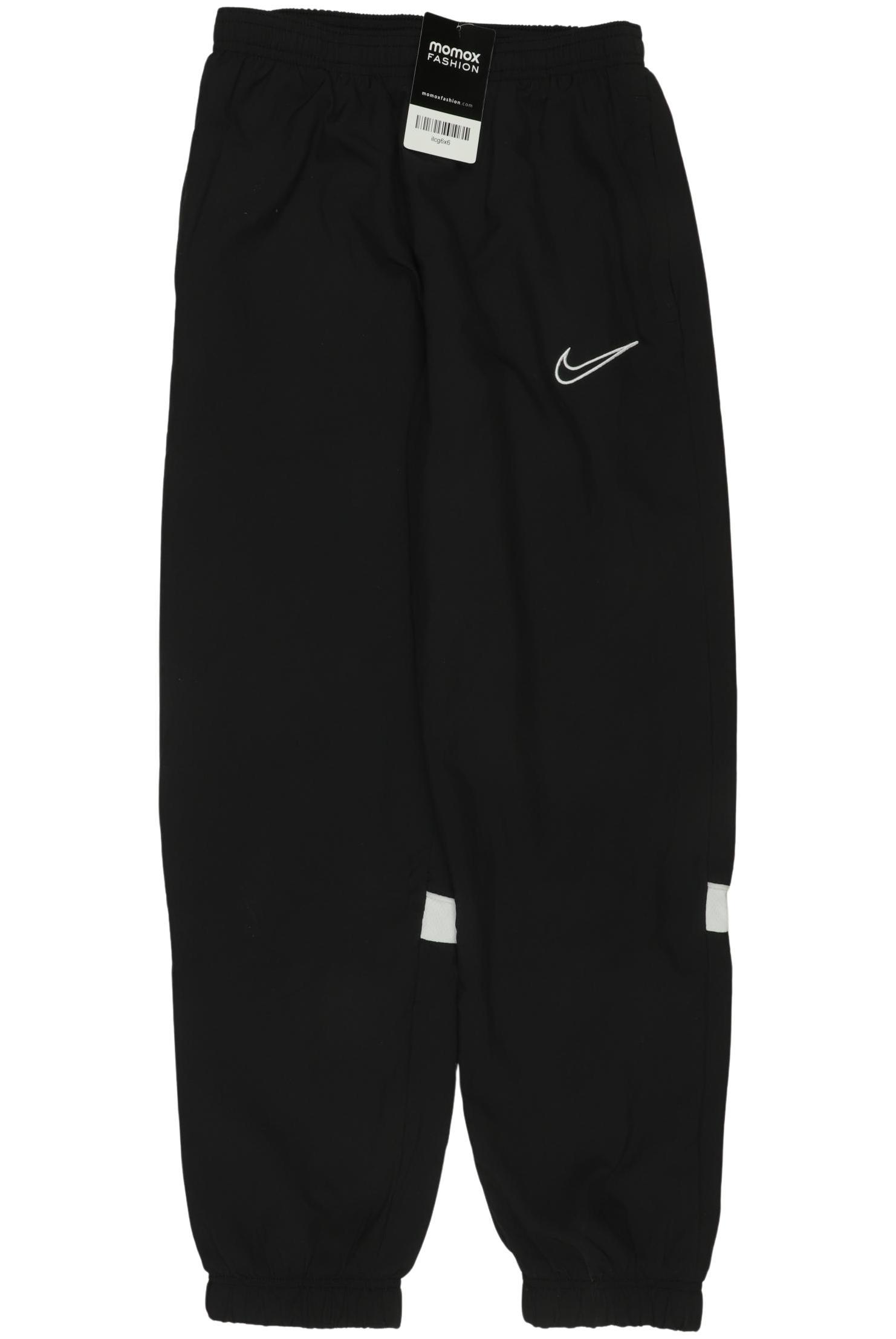 

Nike Jungen Stoffhose, schwarz, Gr. 146