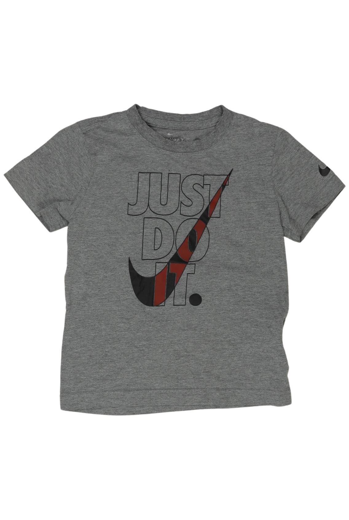 

Nike Jungen T-Shirt, grau, Gr. 146