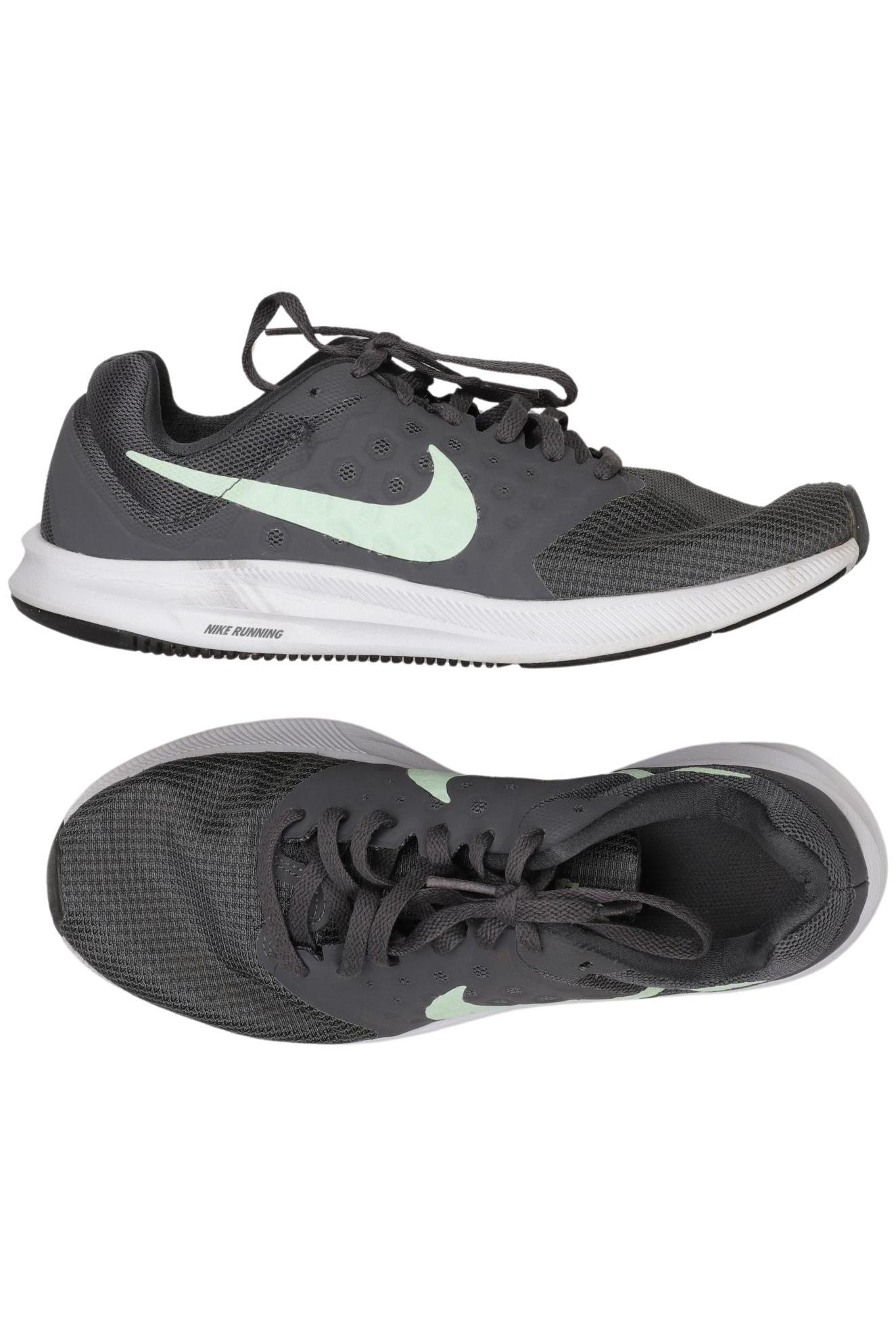 

Nike Running Damen Sneakers, grau, Gr. 40