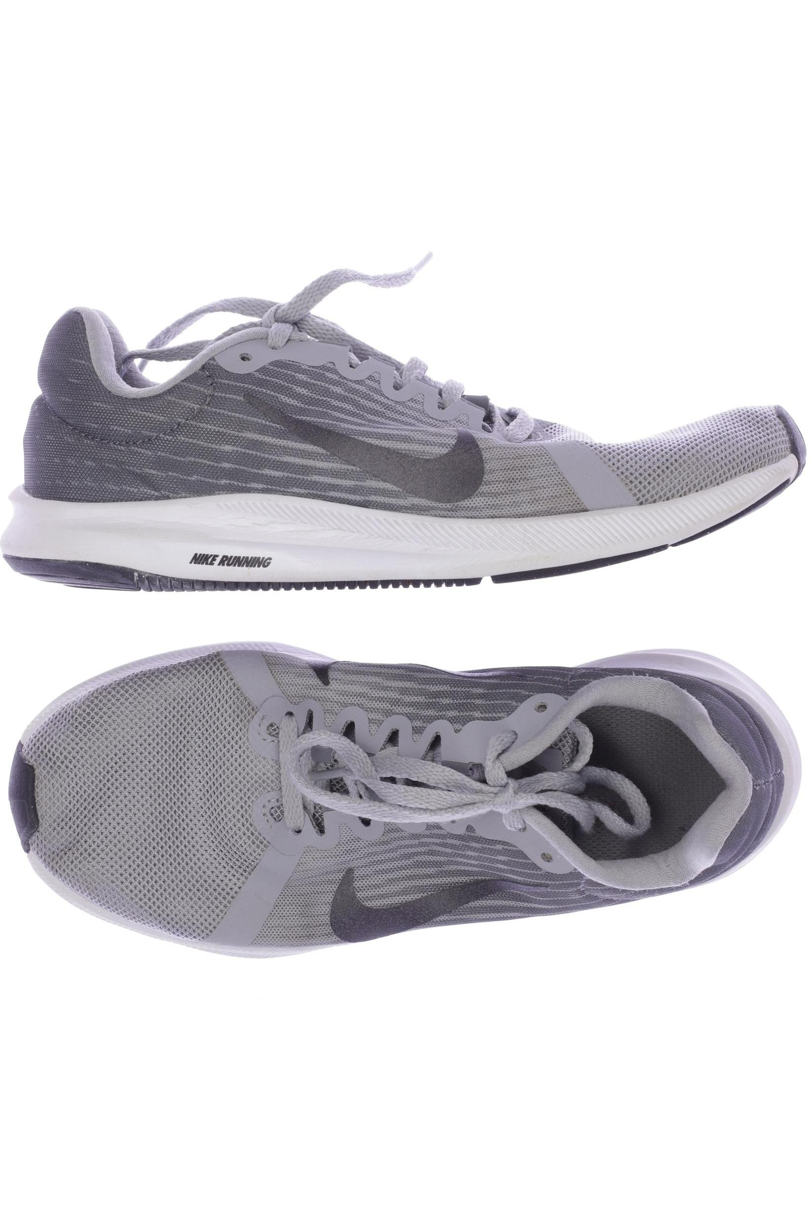 

Nike Running Damen Sneakers, grau, Gr. 38
