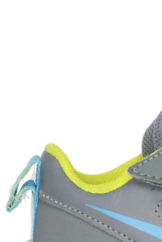 Thumbnail - Nike Running Jungen Kinderschuhe, grau, Gr. 25