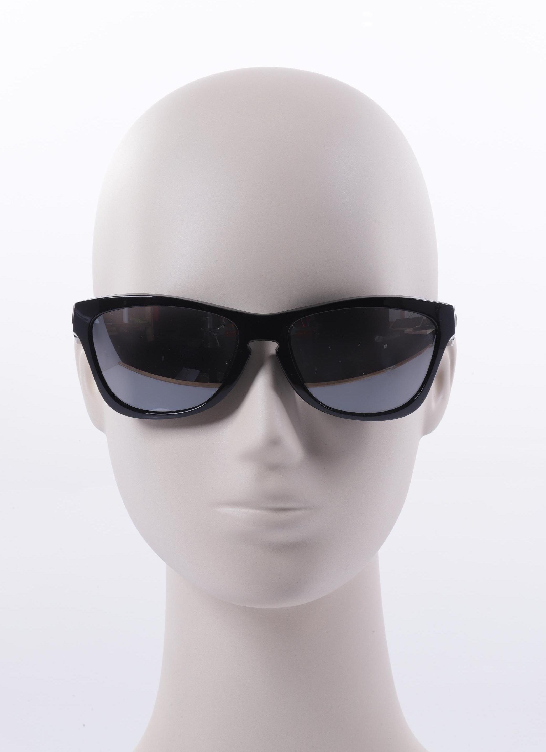 

Oakley Herren Sonnenbrille, schwarz, Gr.