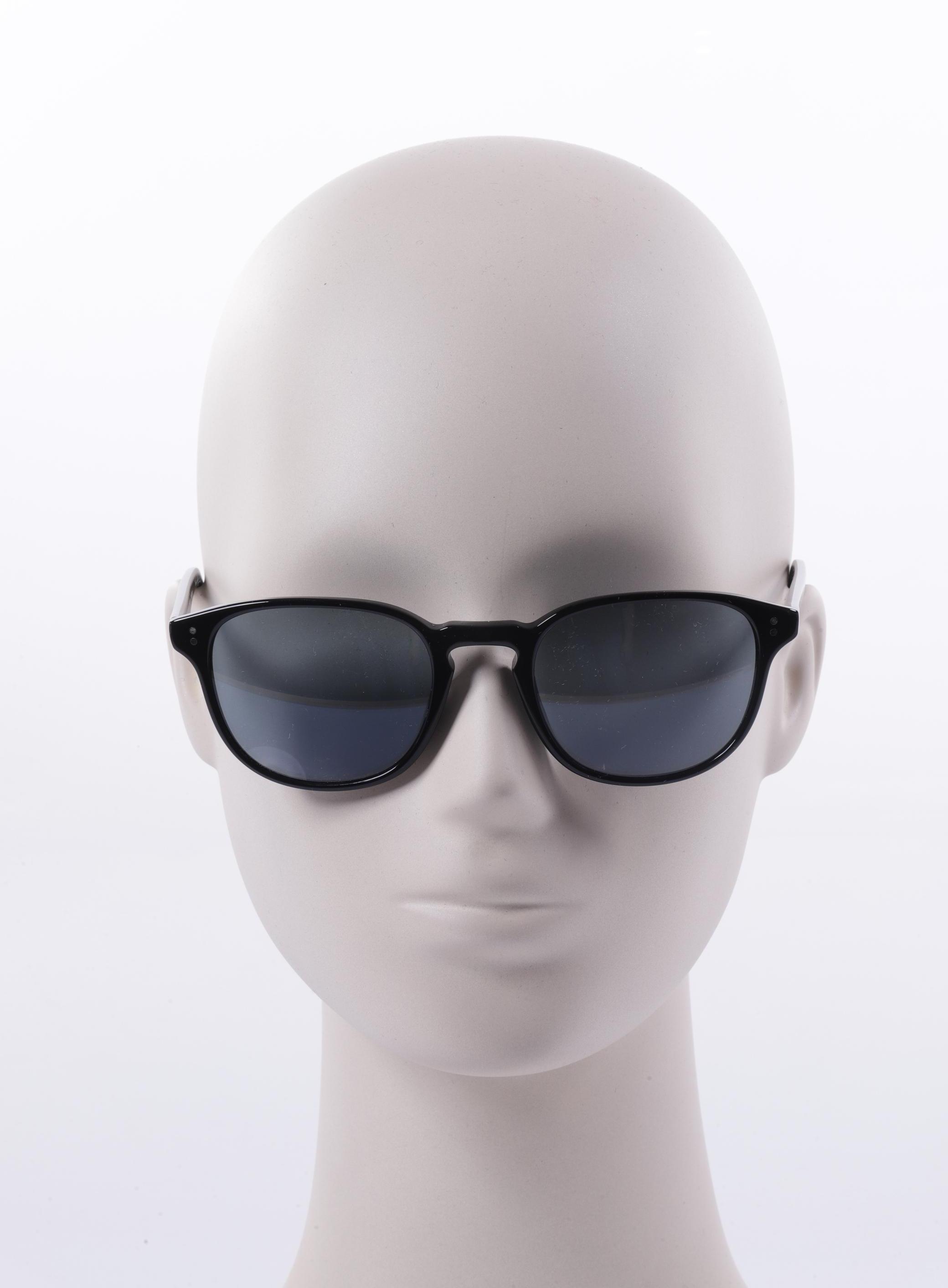 

Oliver Peoples Damen Sonnenbrille, schwarz, Gr.