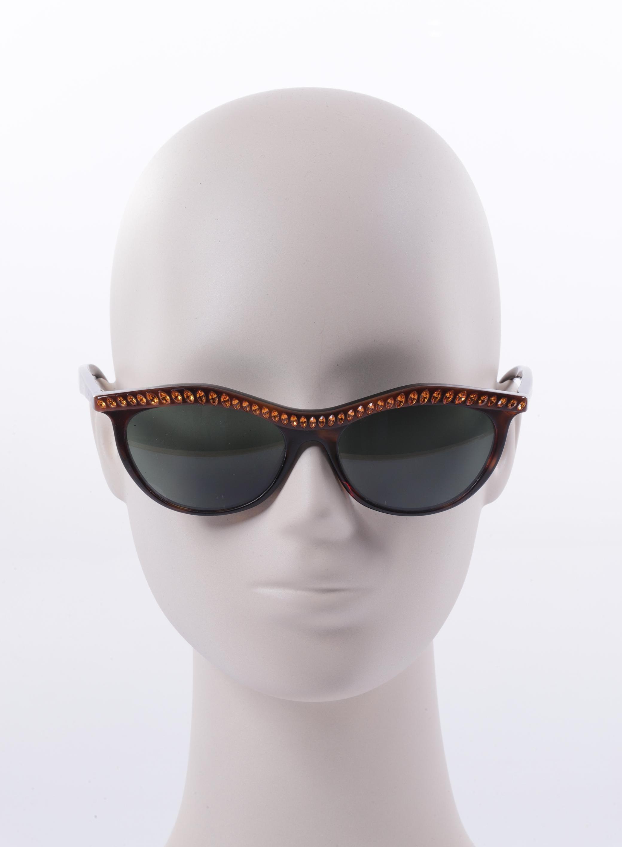 

Prada Damen Sonnenbrille, braun, Gr.