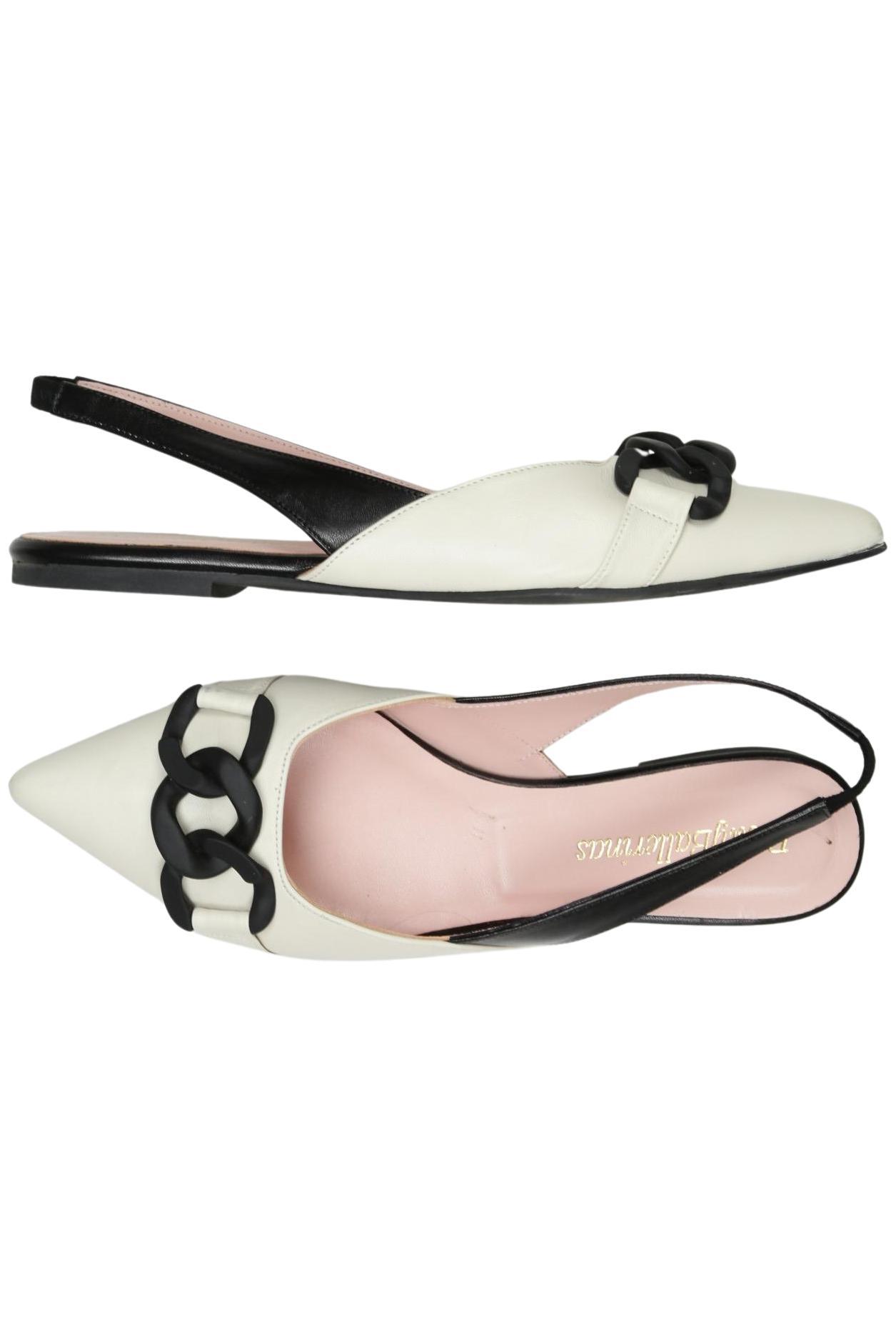 

Pretty Ballerinas Damen Sandale, cremeweiß, Gr. 37