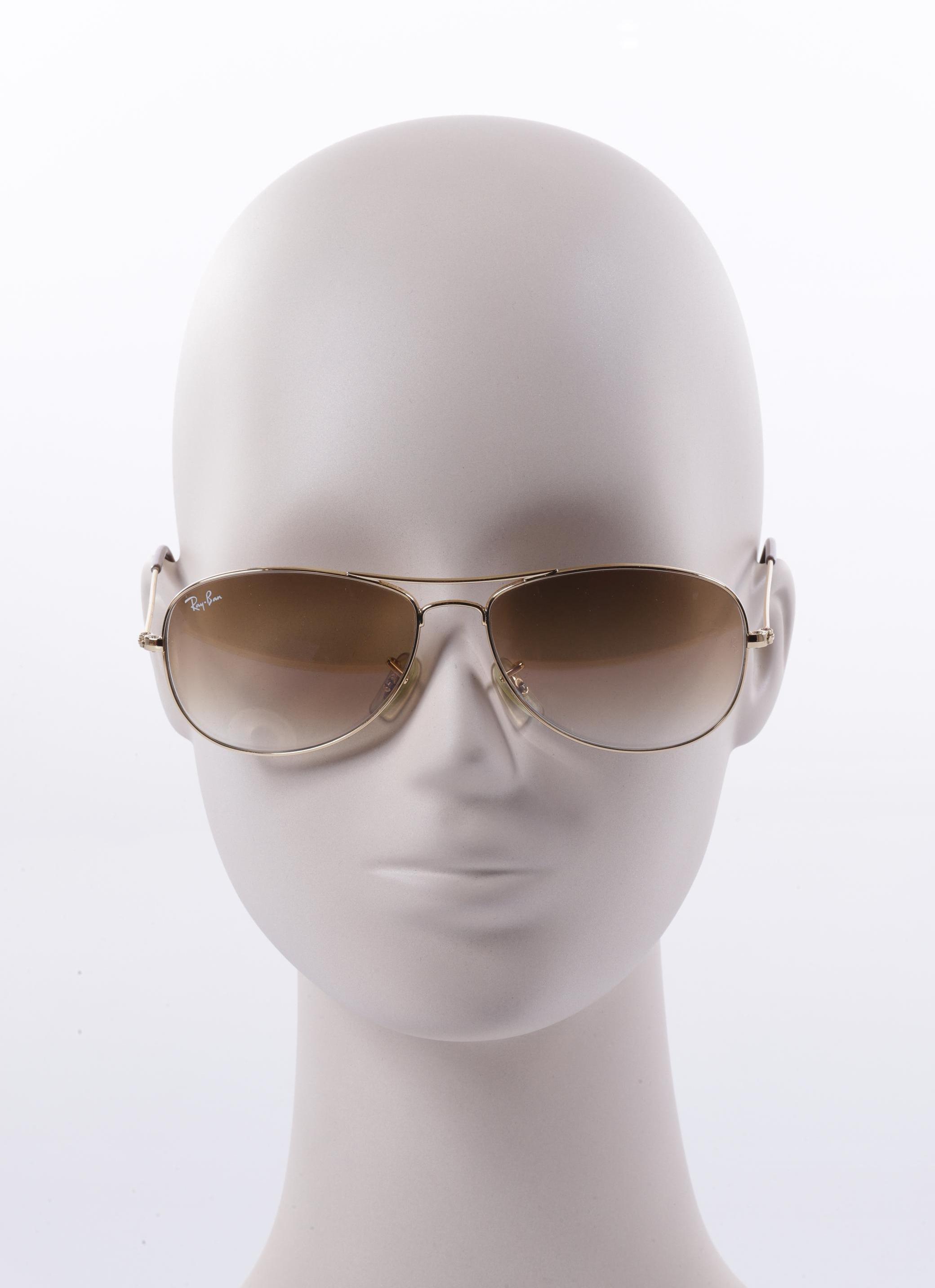 

Ray-Ban Damen Sonnenbrille, gold, Gr.