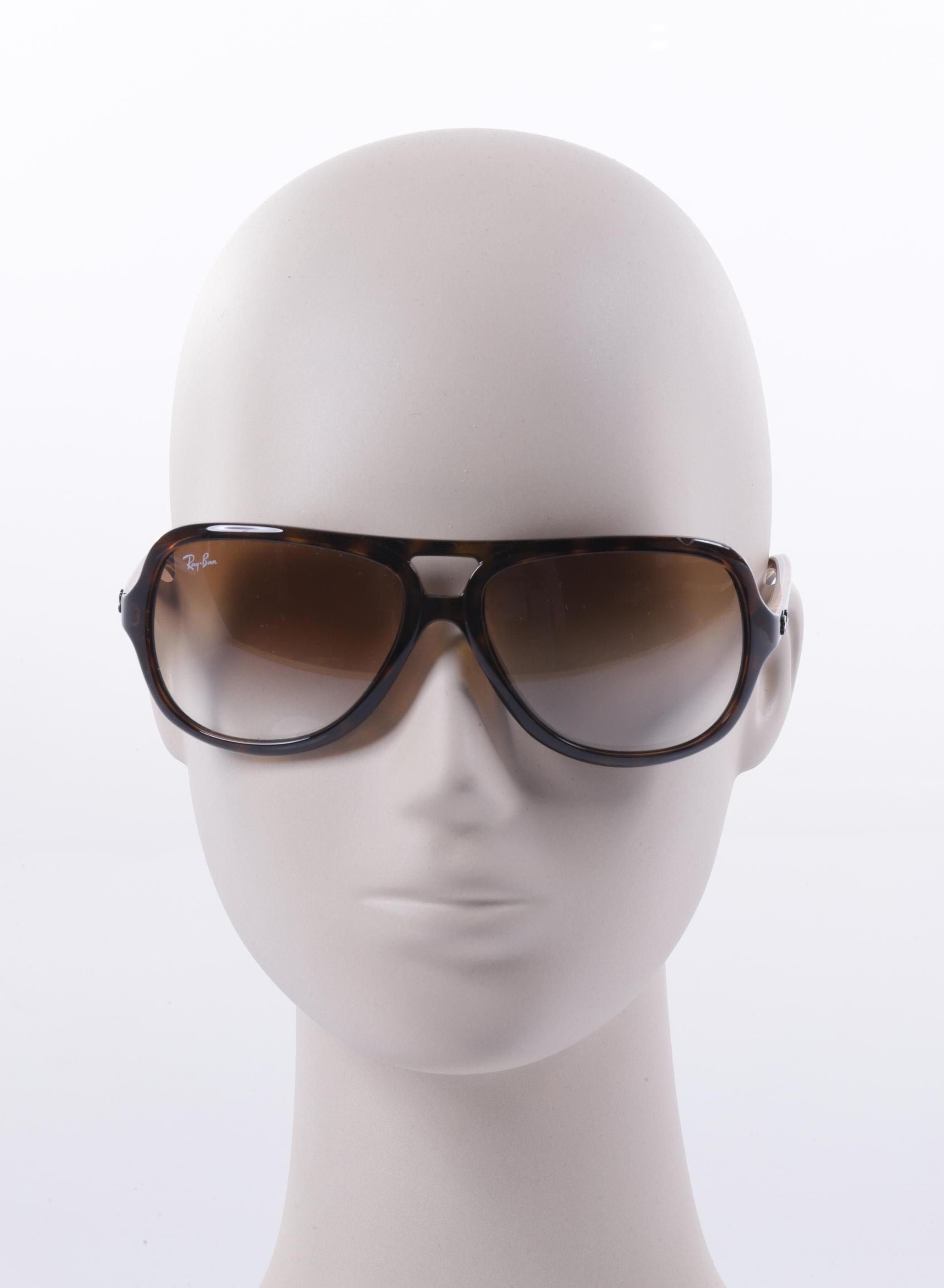 

Ray-Ban Damen Sonnenbrille, braun, Gr.