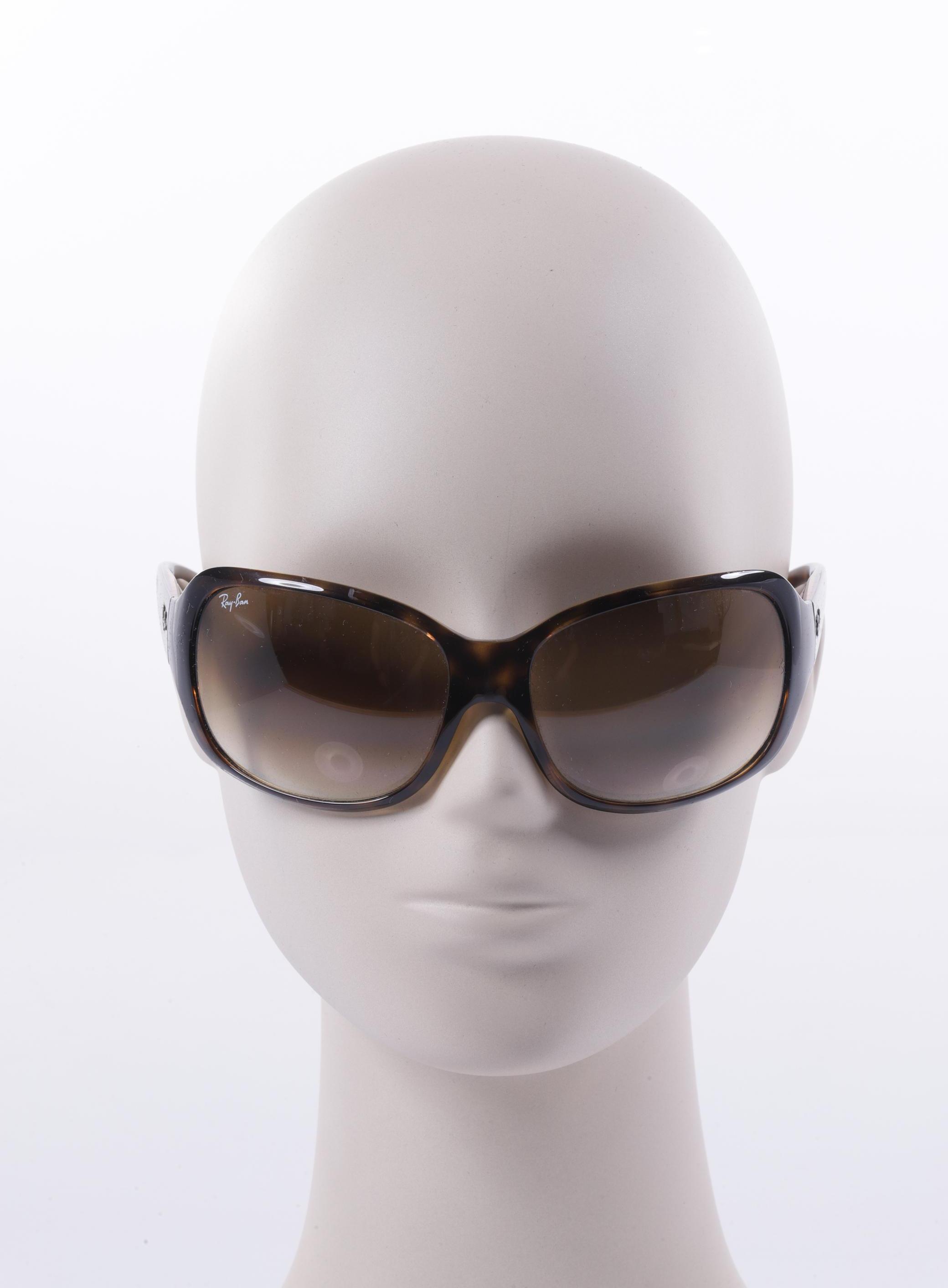 

Ray-Ban Damen Sonnenbrille, braun, Gr.