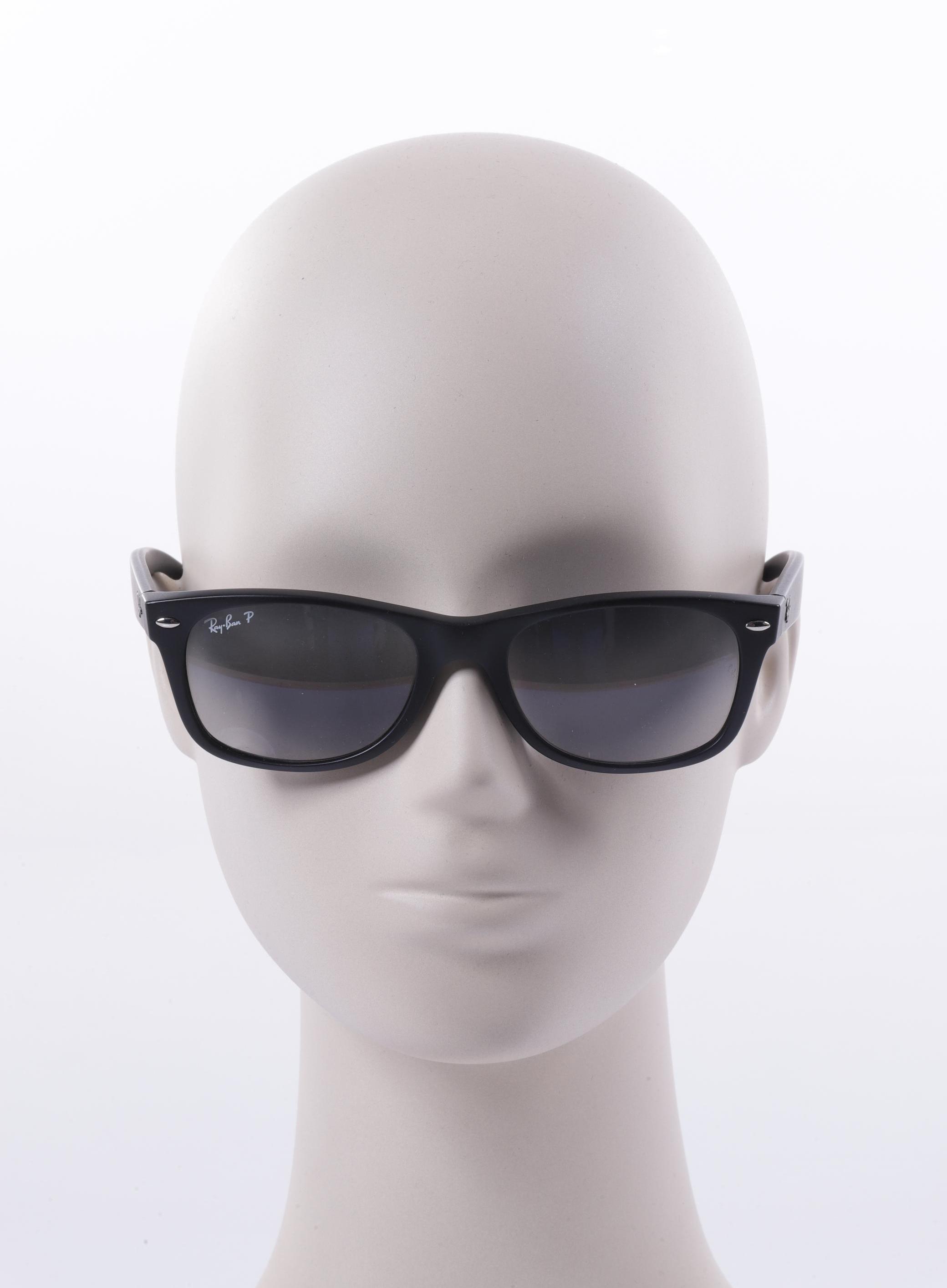 

Ray-Ban Damen Sonnenbrille, schwarz, Gr.