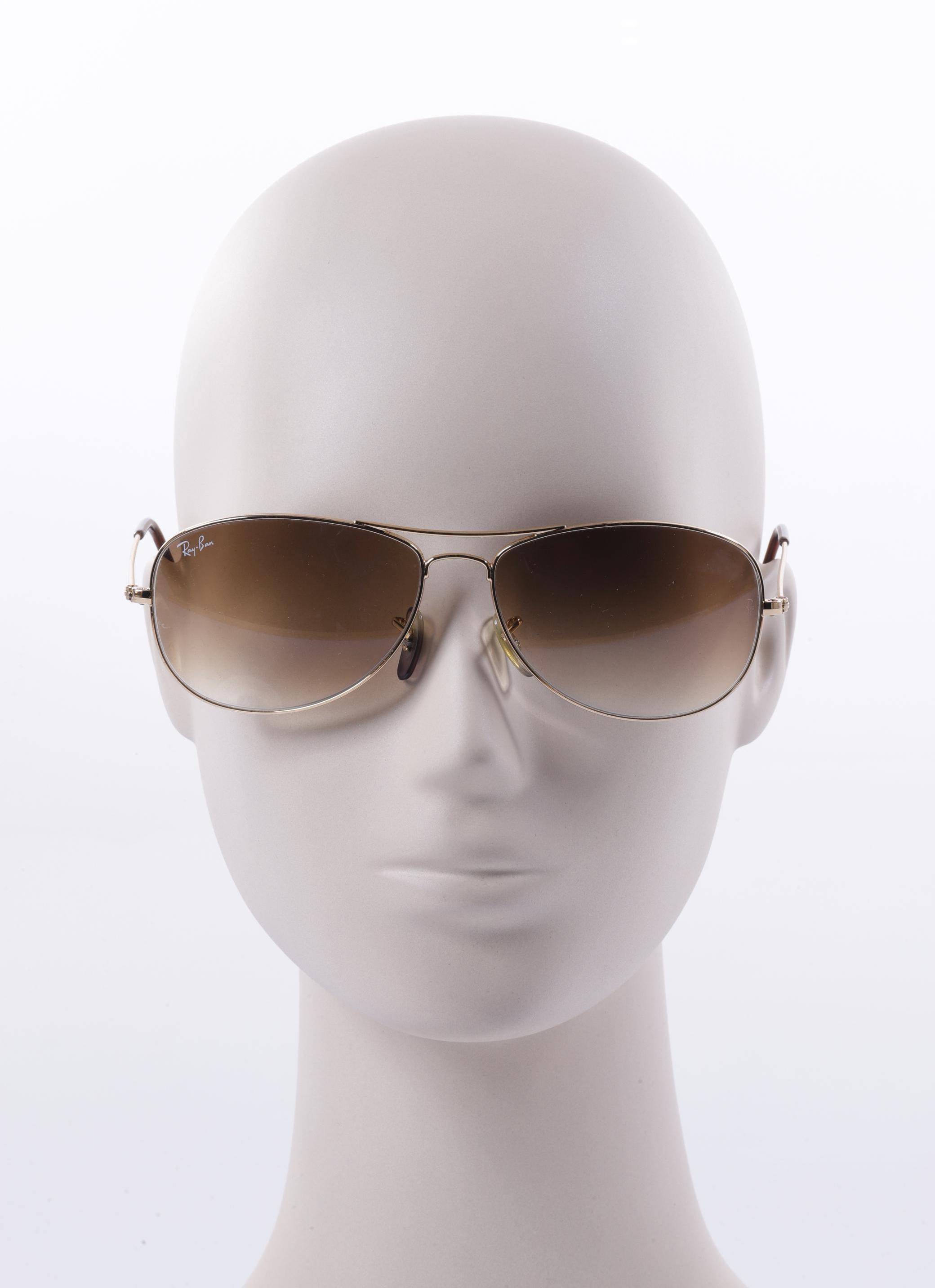 

Ray-Ban Damen Sonnenbrille, gold, Gr.