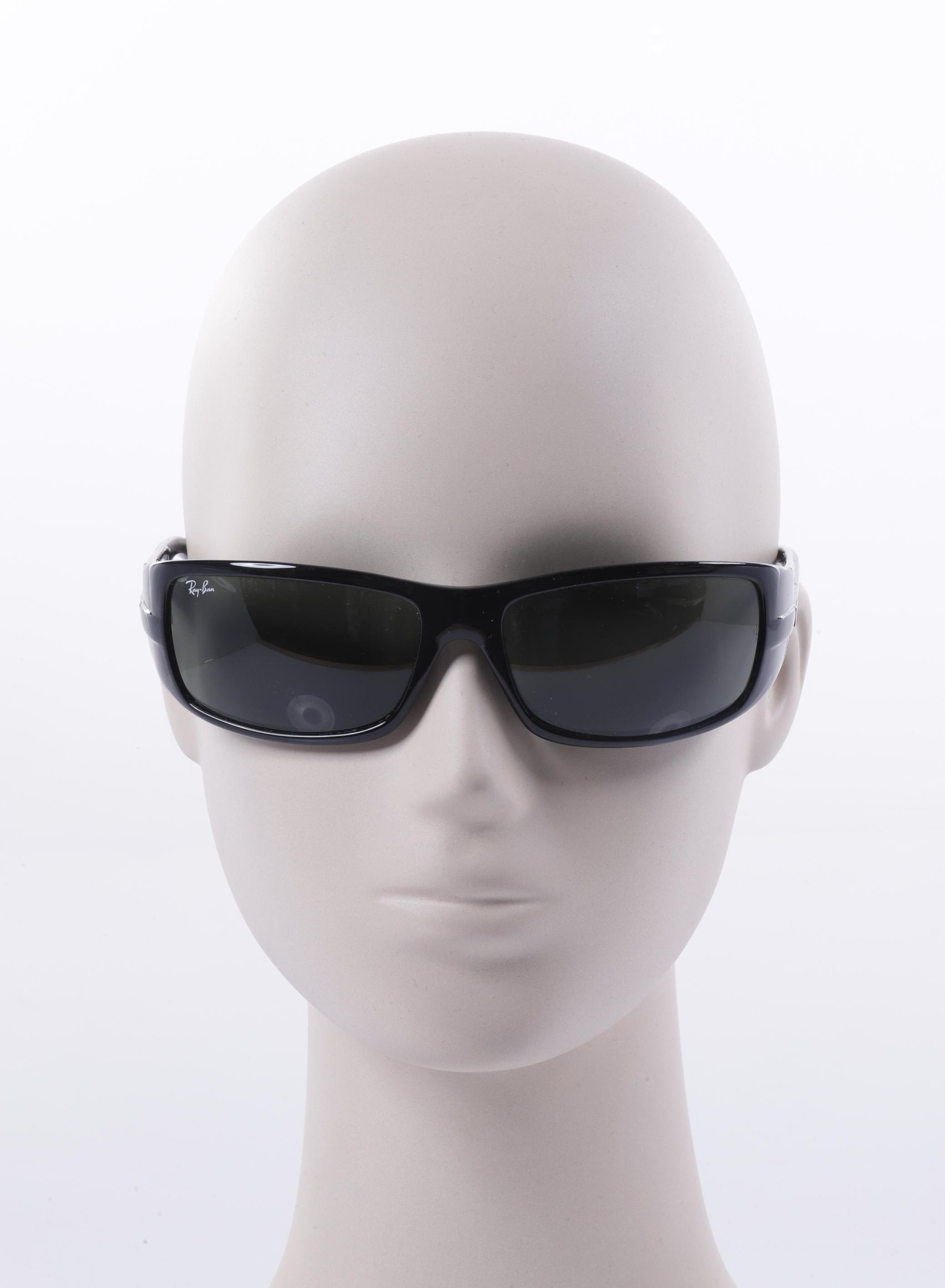 

Ray-Ban Herren Sonnenbrille, schwarz, Gr.