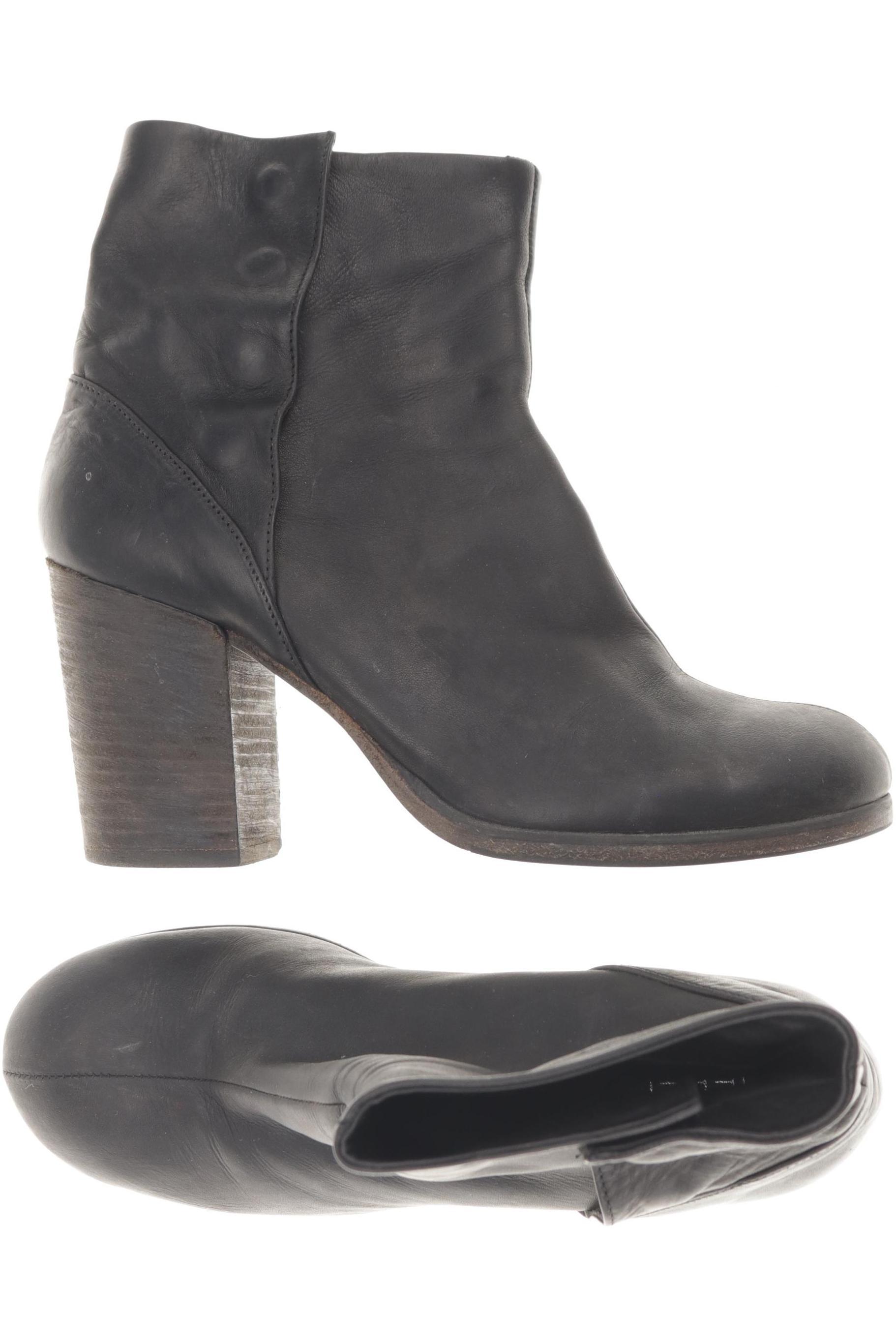 

Strategia Damen Stiefelette, schwarz, Gr. 39
