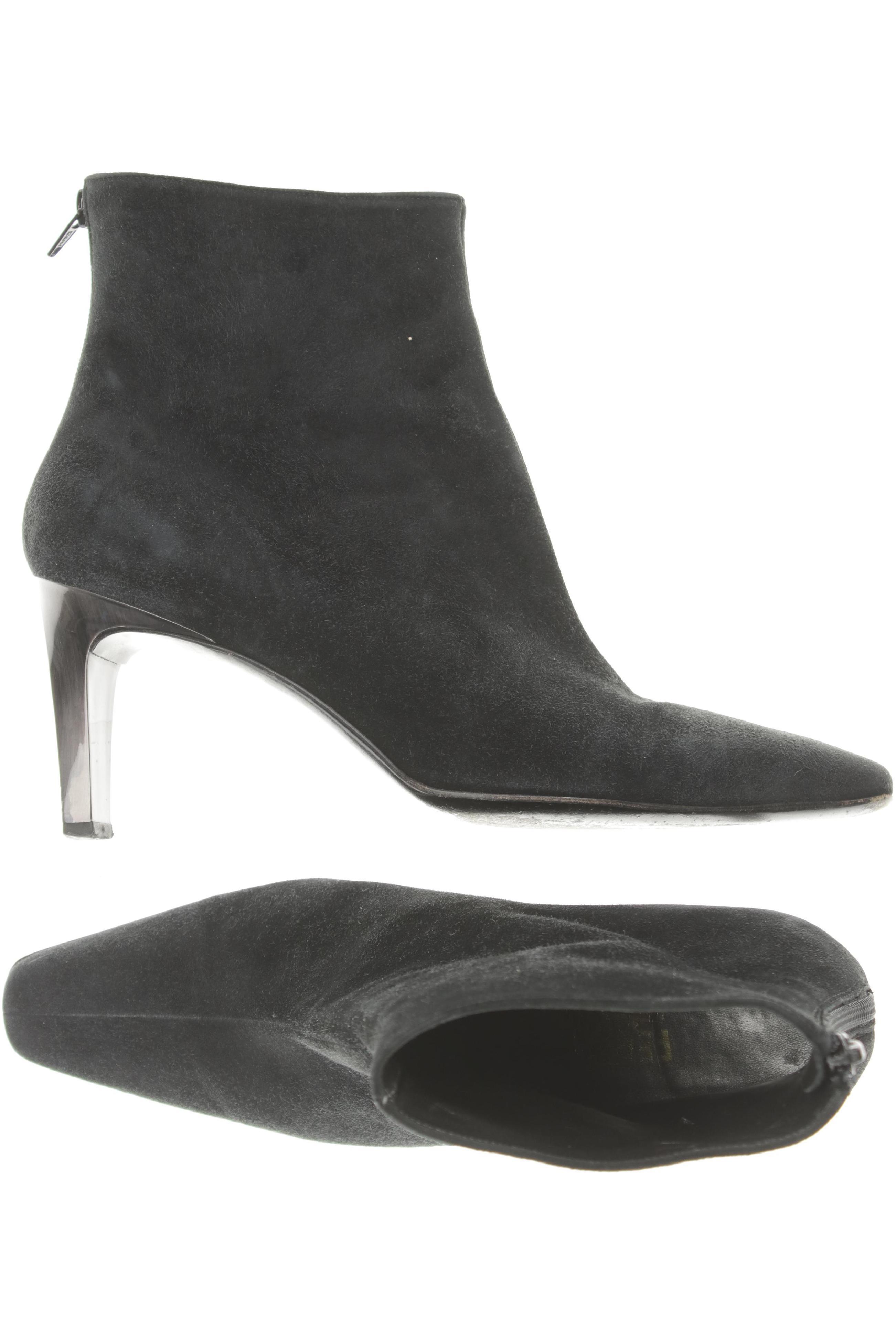 

Salvatore Ferragamo Damen Stiefelette, schwarz, Gr. 9.5