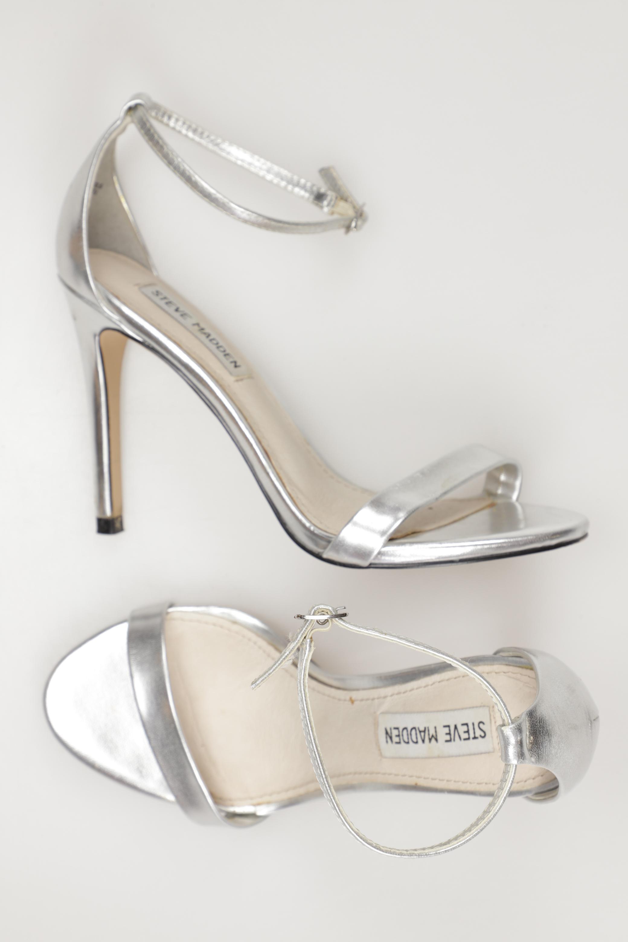 

Steve Madden Damen Sandale, silber