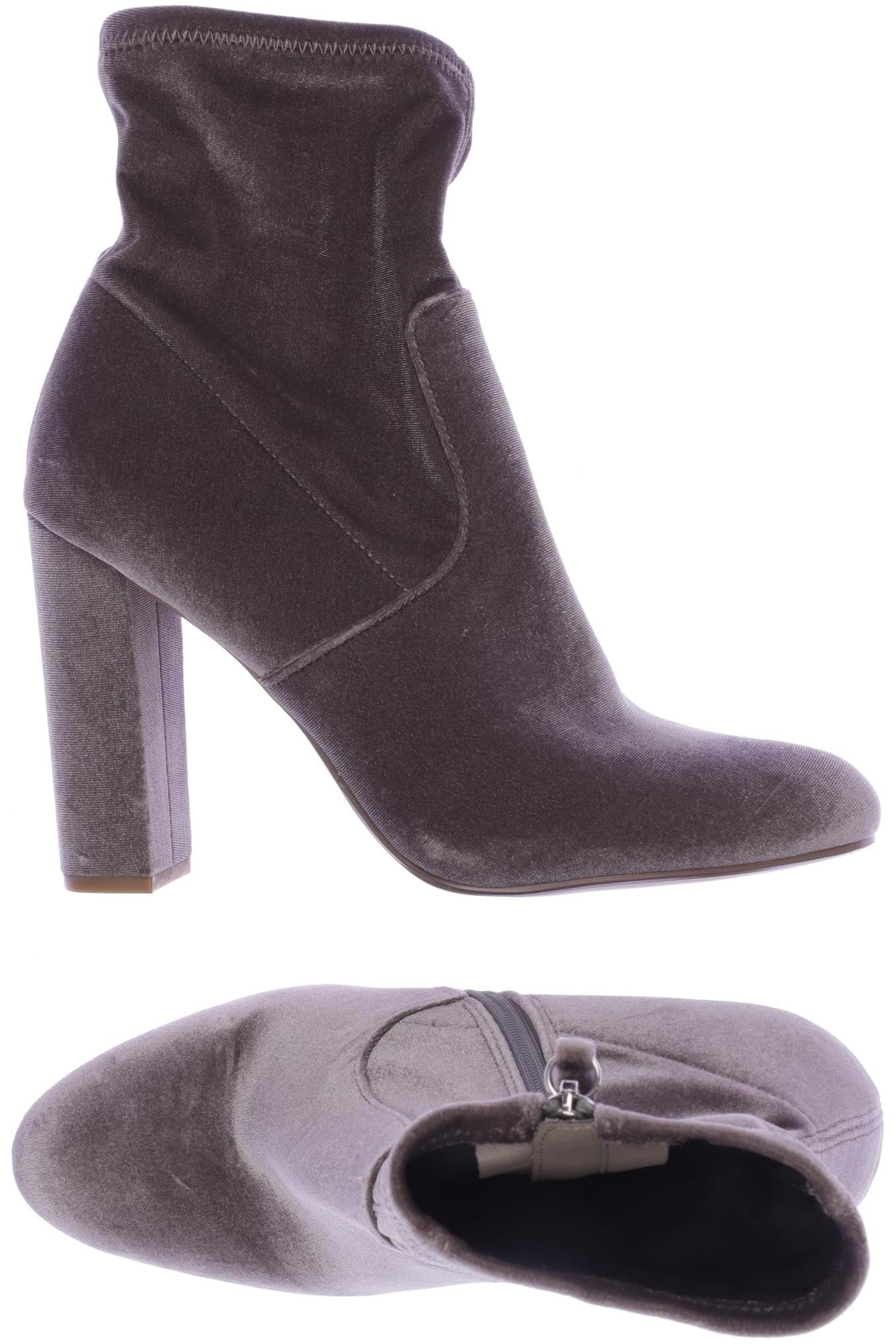 

Steve Madden Damen Stiefelette, grau, Gr. 40