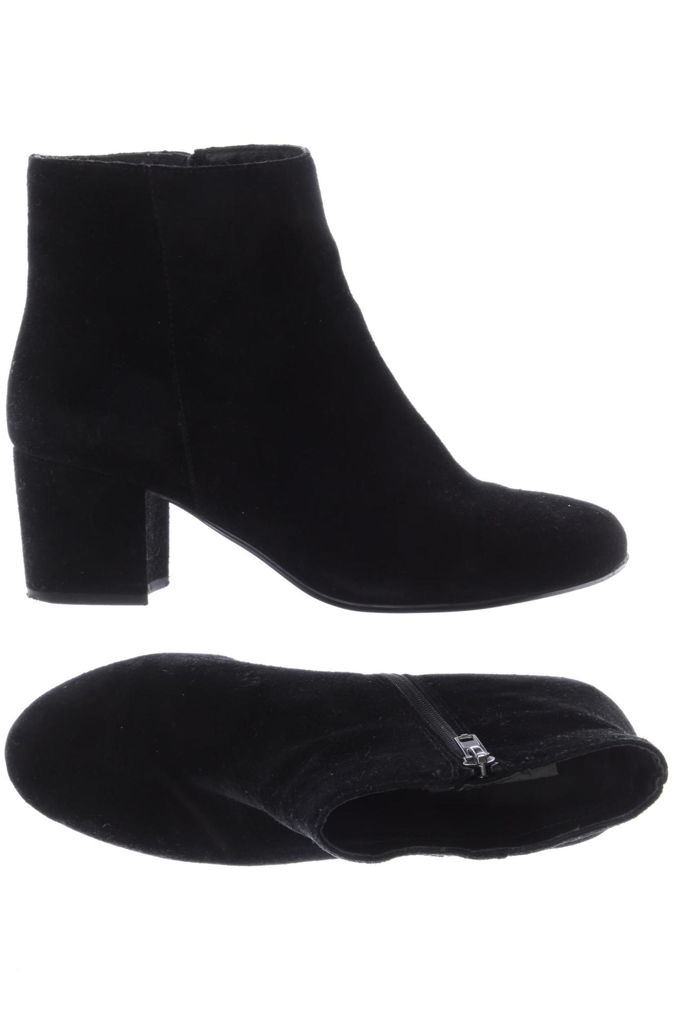 

Steve Madden Damen Stiefelette, schwarz, Gr. 7.5