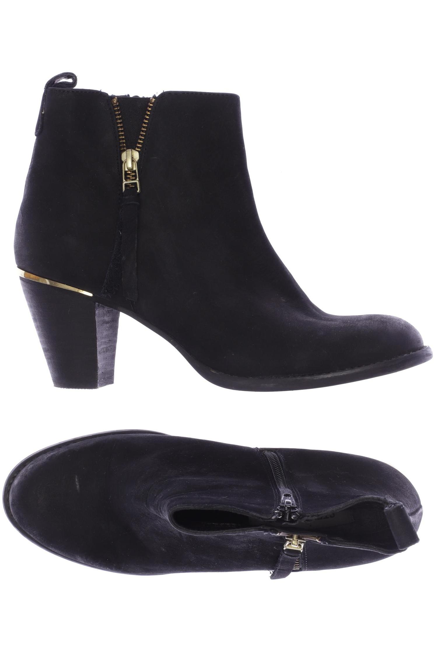 

Steve Madden Damen Stiefelette, schwarz, Gr. 9