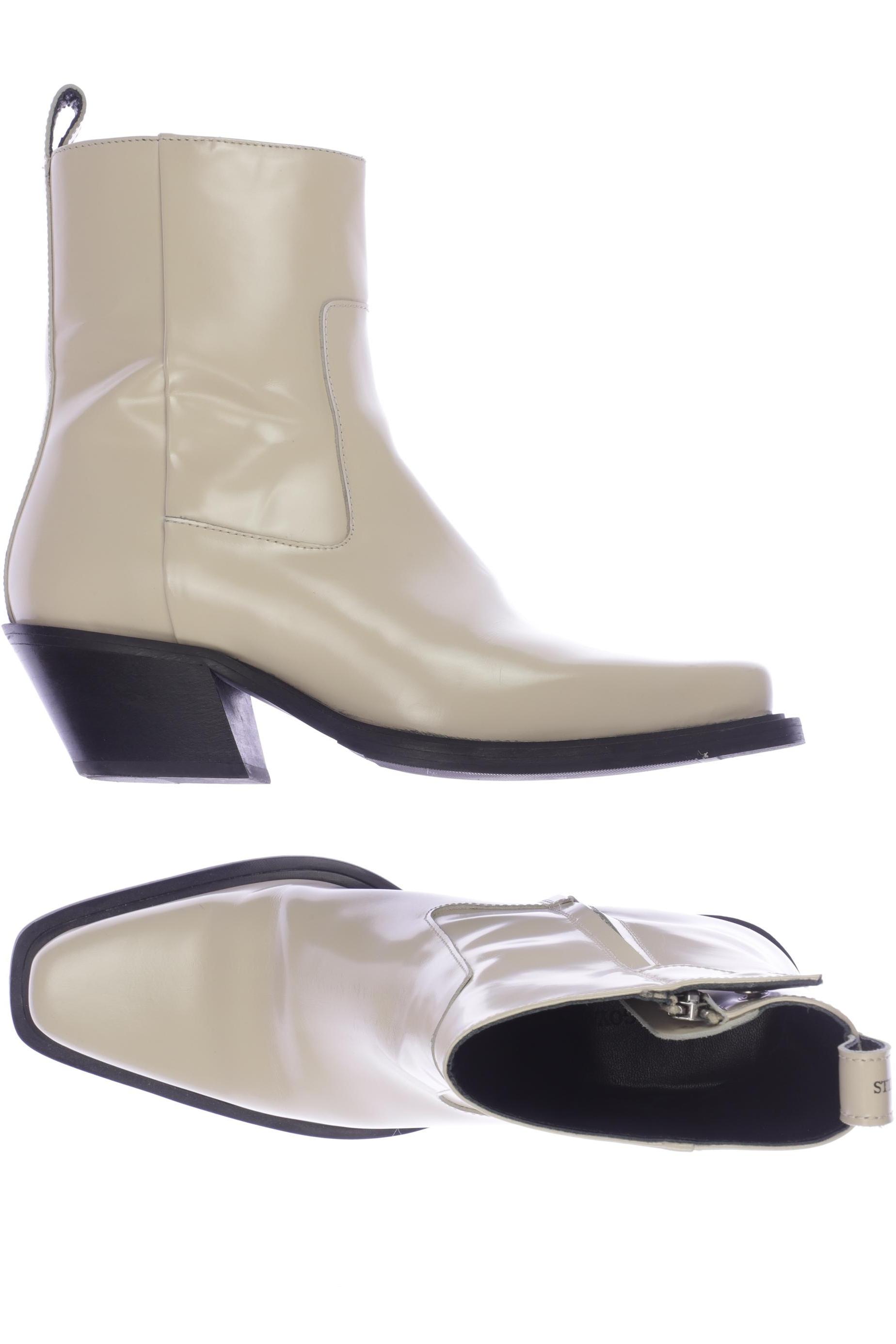 

Stine Goya Damen Stiefelette, cremeweiß