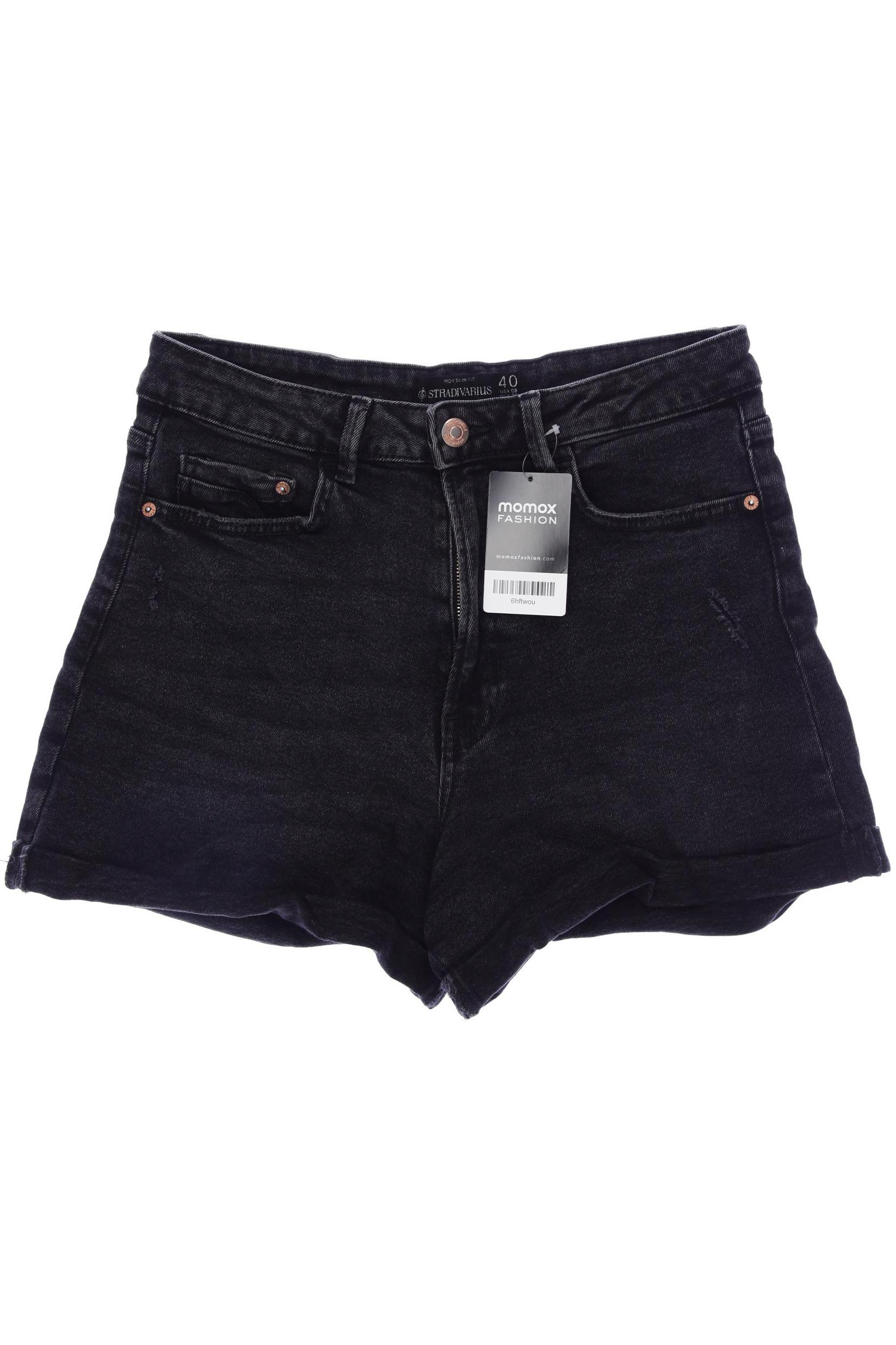 

Stradivarius Damen Shorts, schwarz