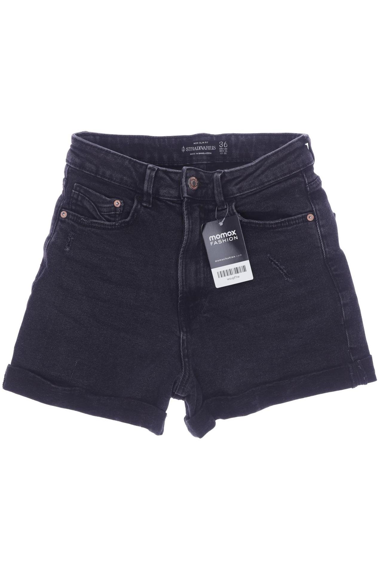 

Stradivarius Damen Shorts, schwarz