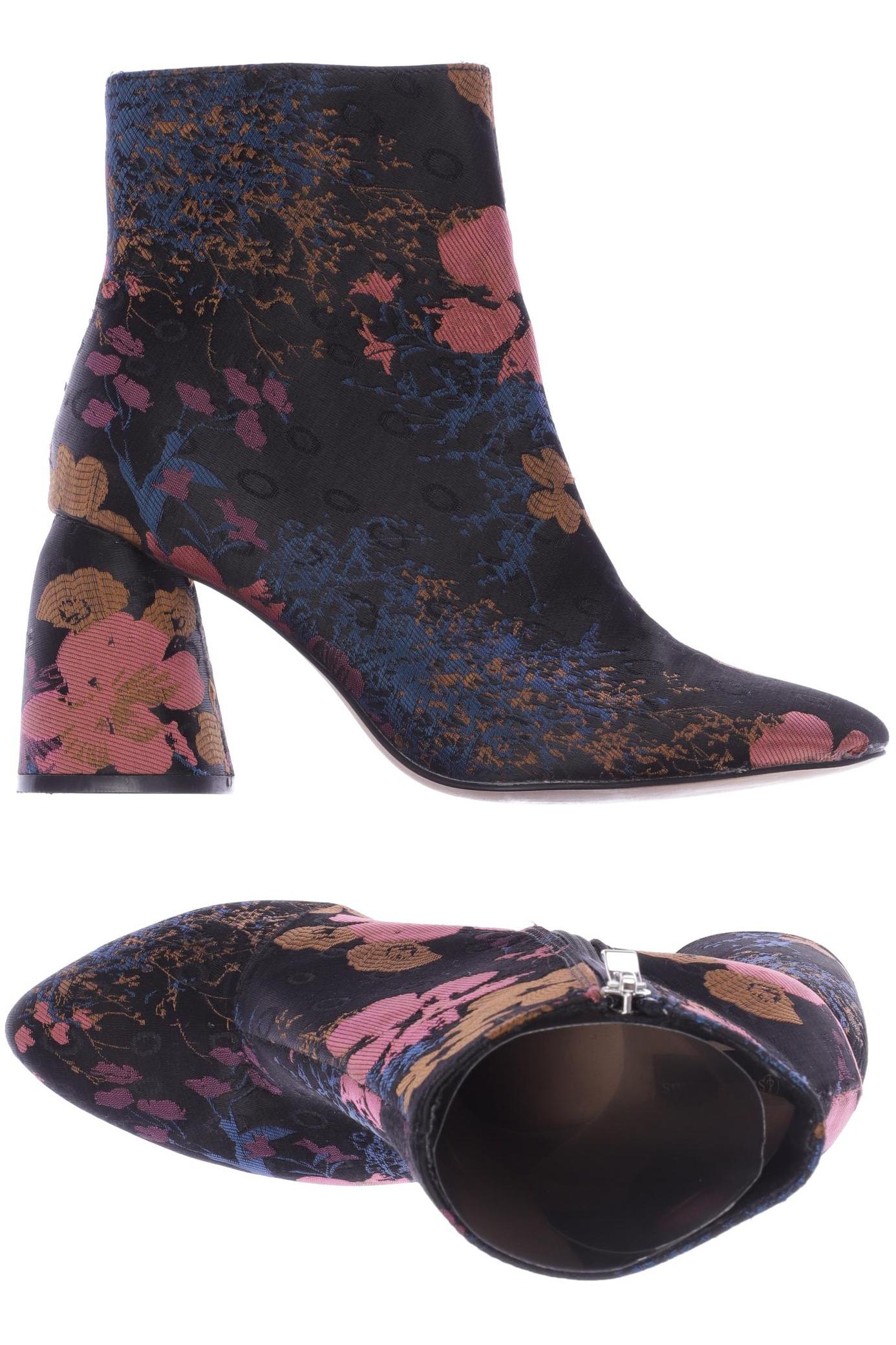 

Stradivarius Damen Stiefelette, schwarz