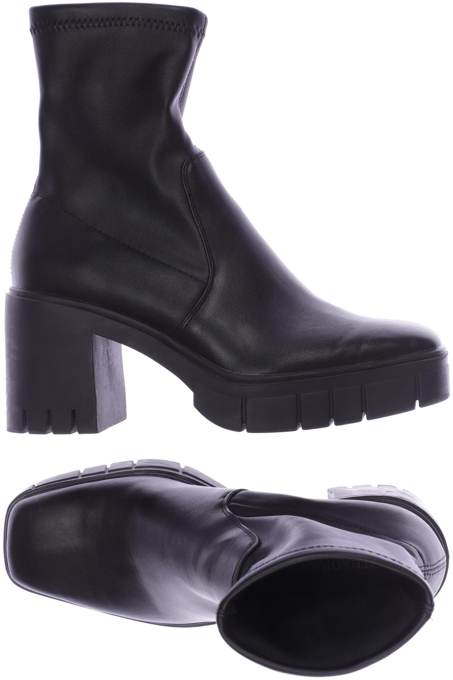 

Stradivarius Damen Stiefelette, schwarz