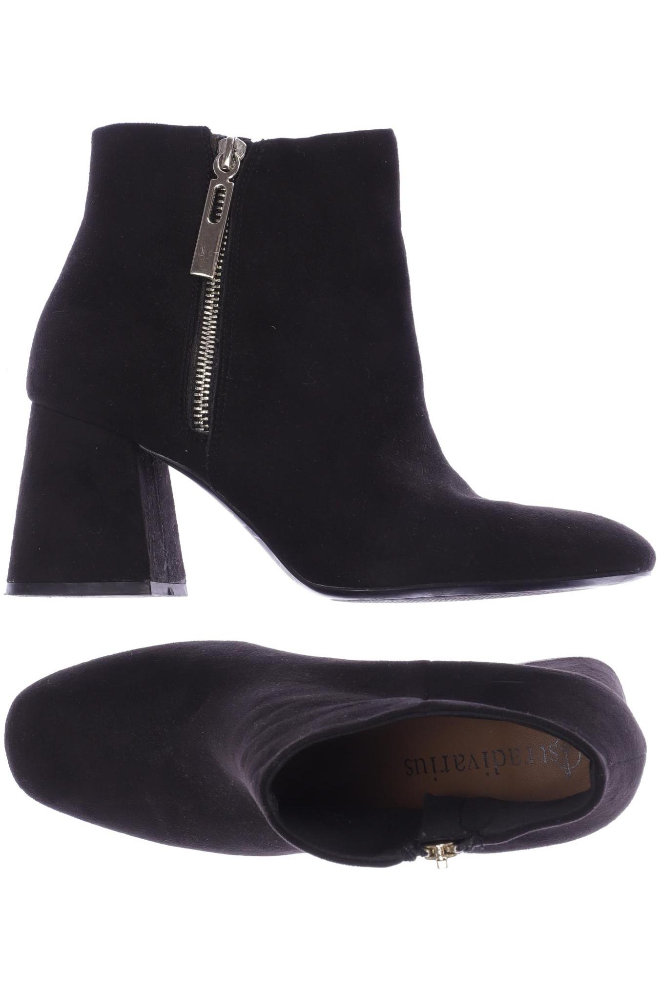 

Stradivarius Damen Stiefelette, schwarz
